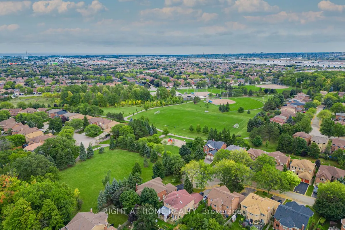 3655 Loyalist Drive
