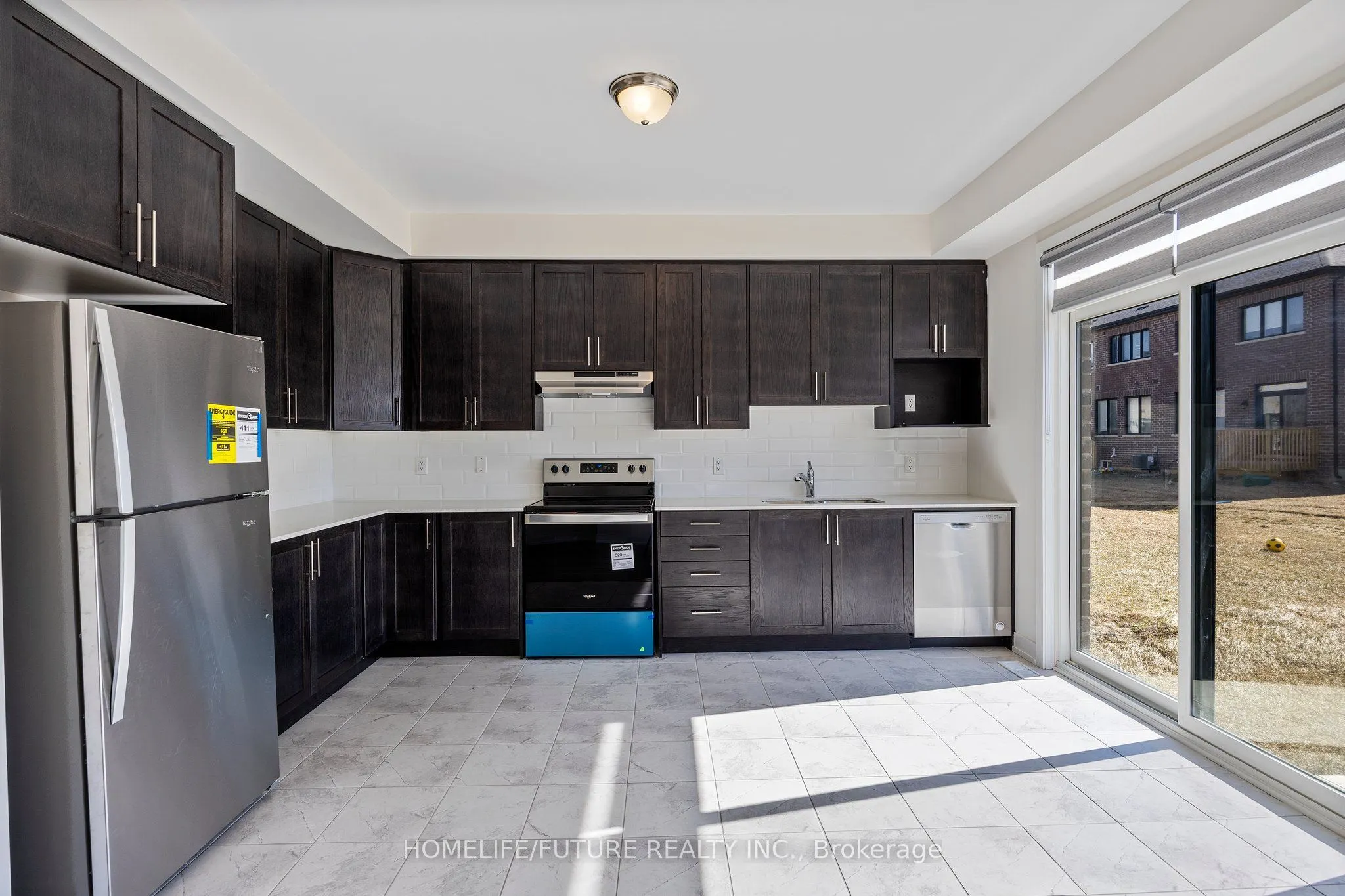 1540 Labine Point