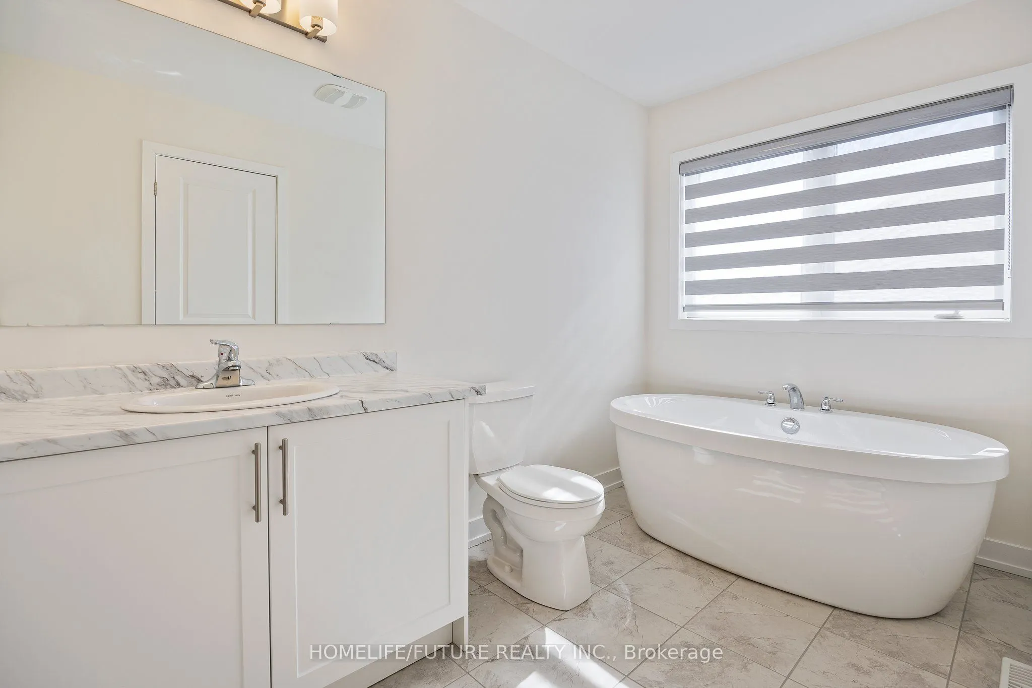 1540 Labine Point