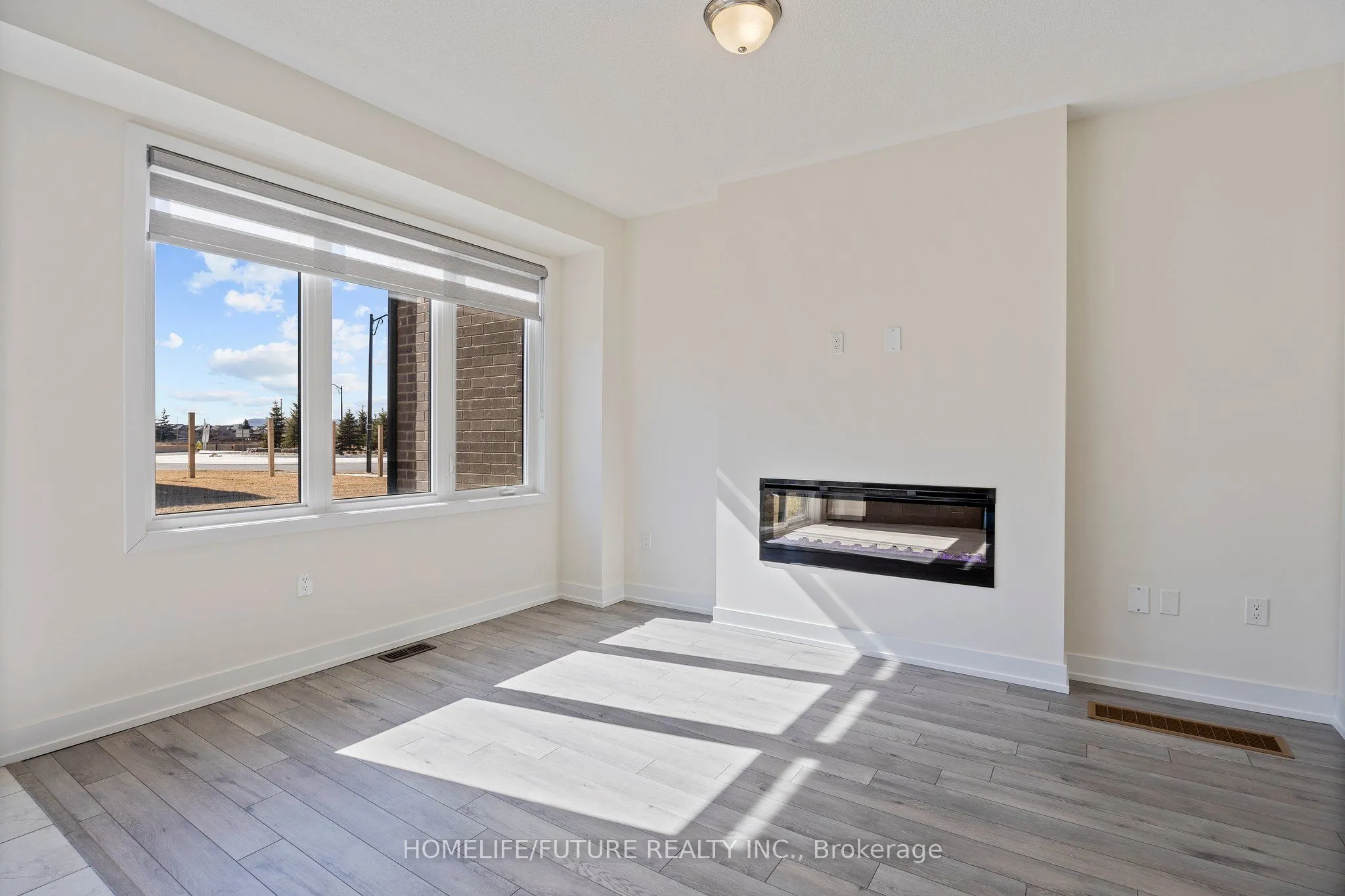 1540 Labine Point