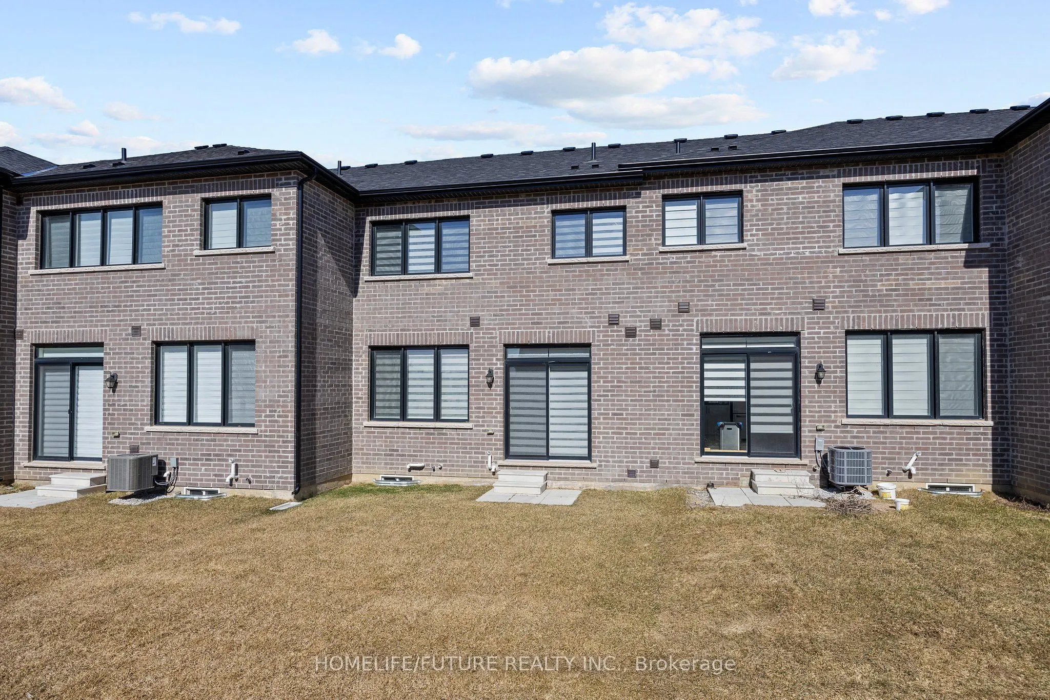 1540 Labine Point