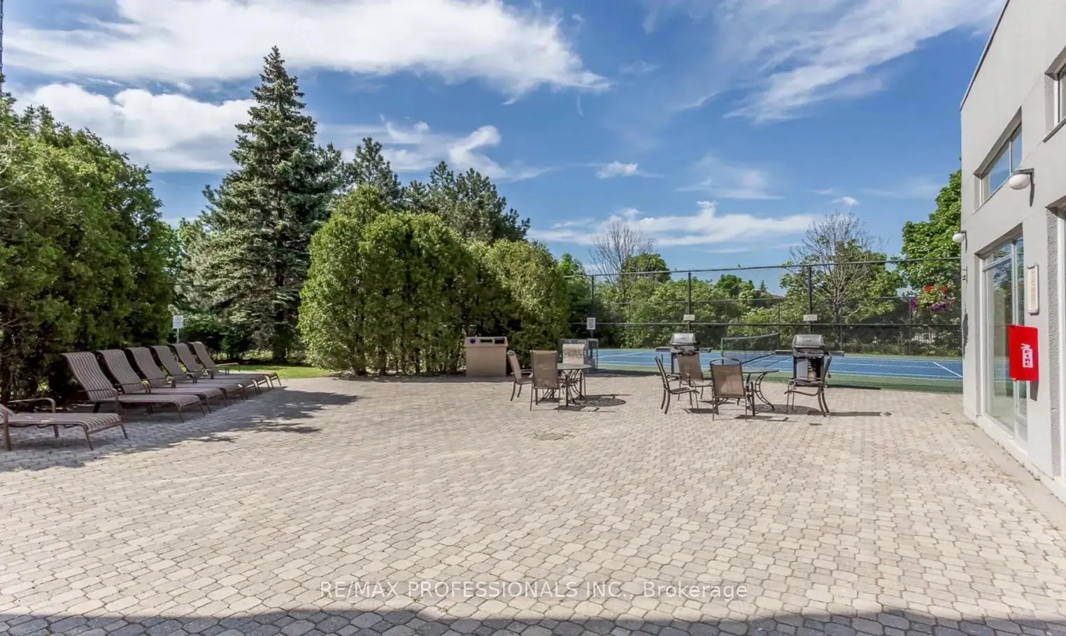 50 Kingsbridge Garden Circle, #1502
