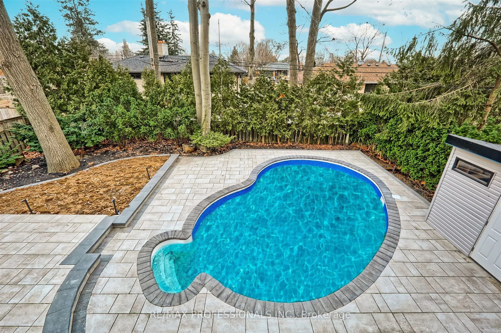 7 Farningham Crescent