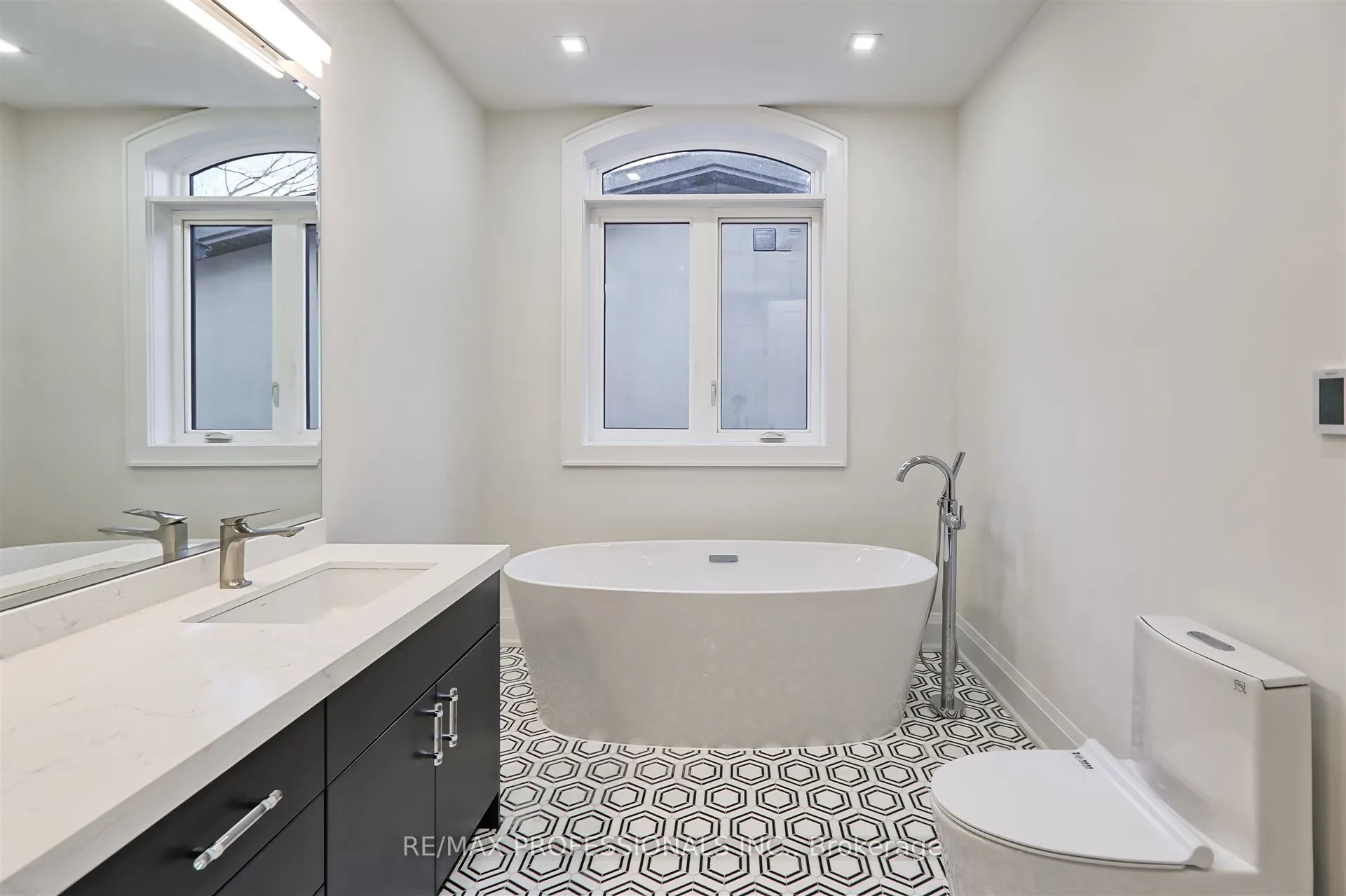 7 Farningham Crescent