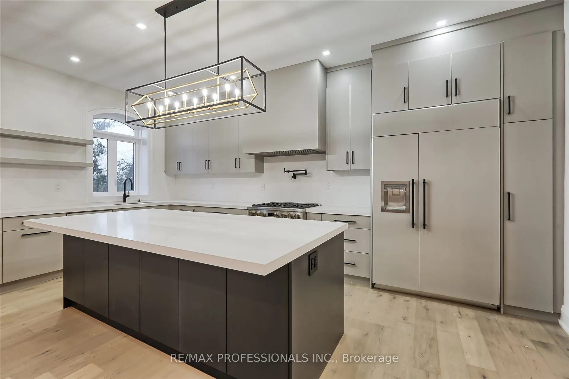 7 Farningham Crescent