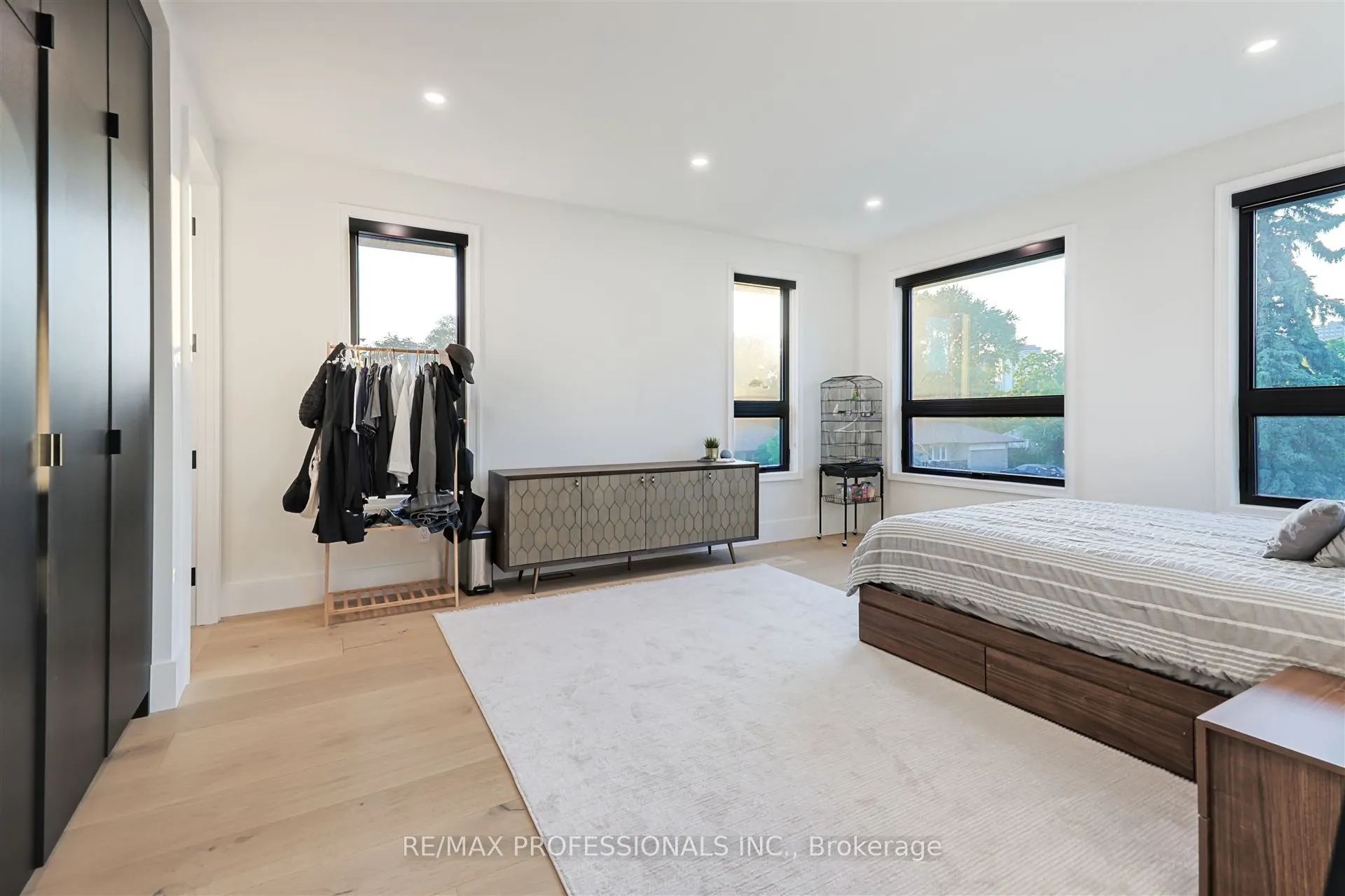 22 Spring Garden Road