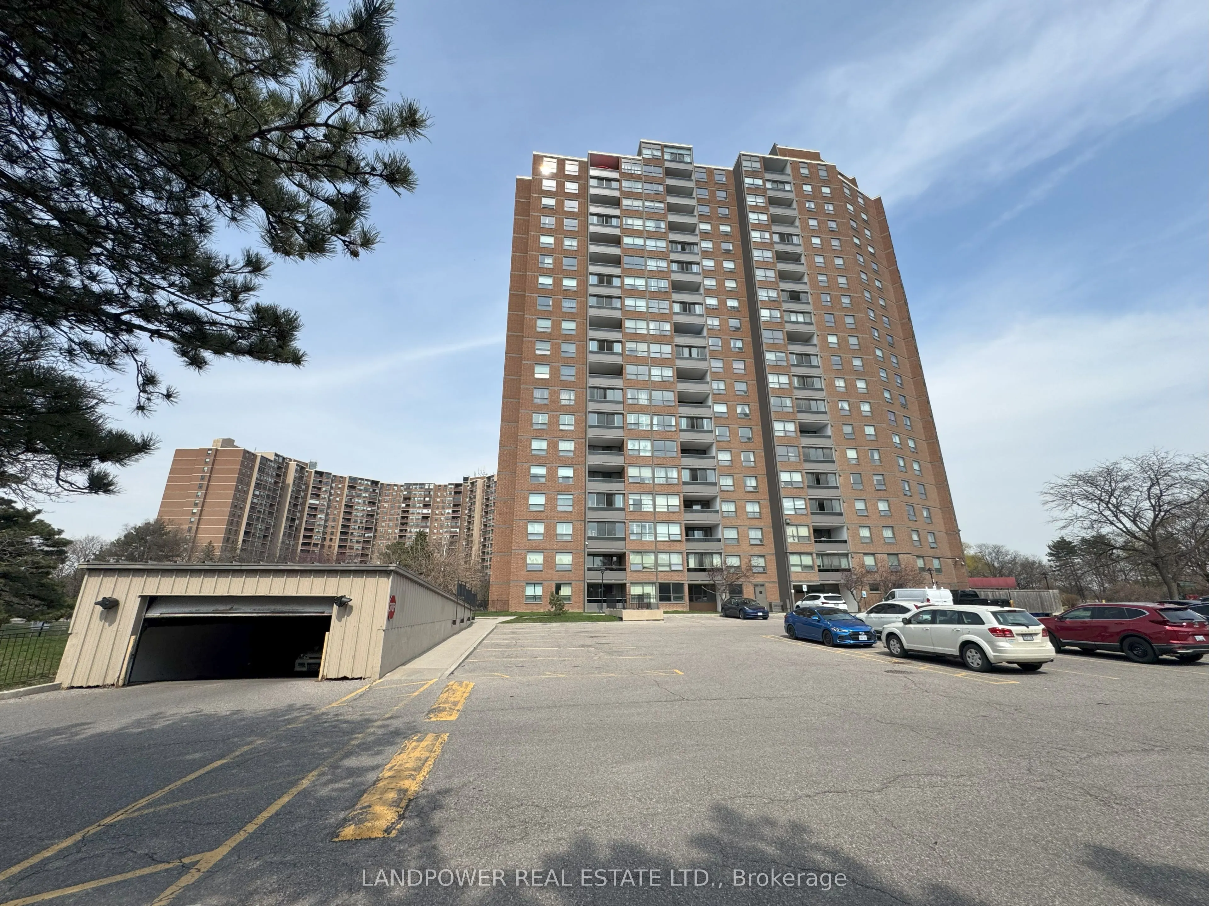 625 The West Mall, #303