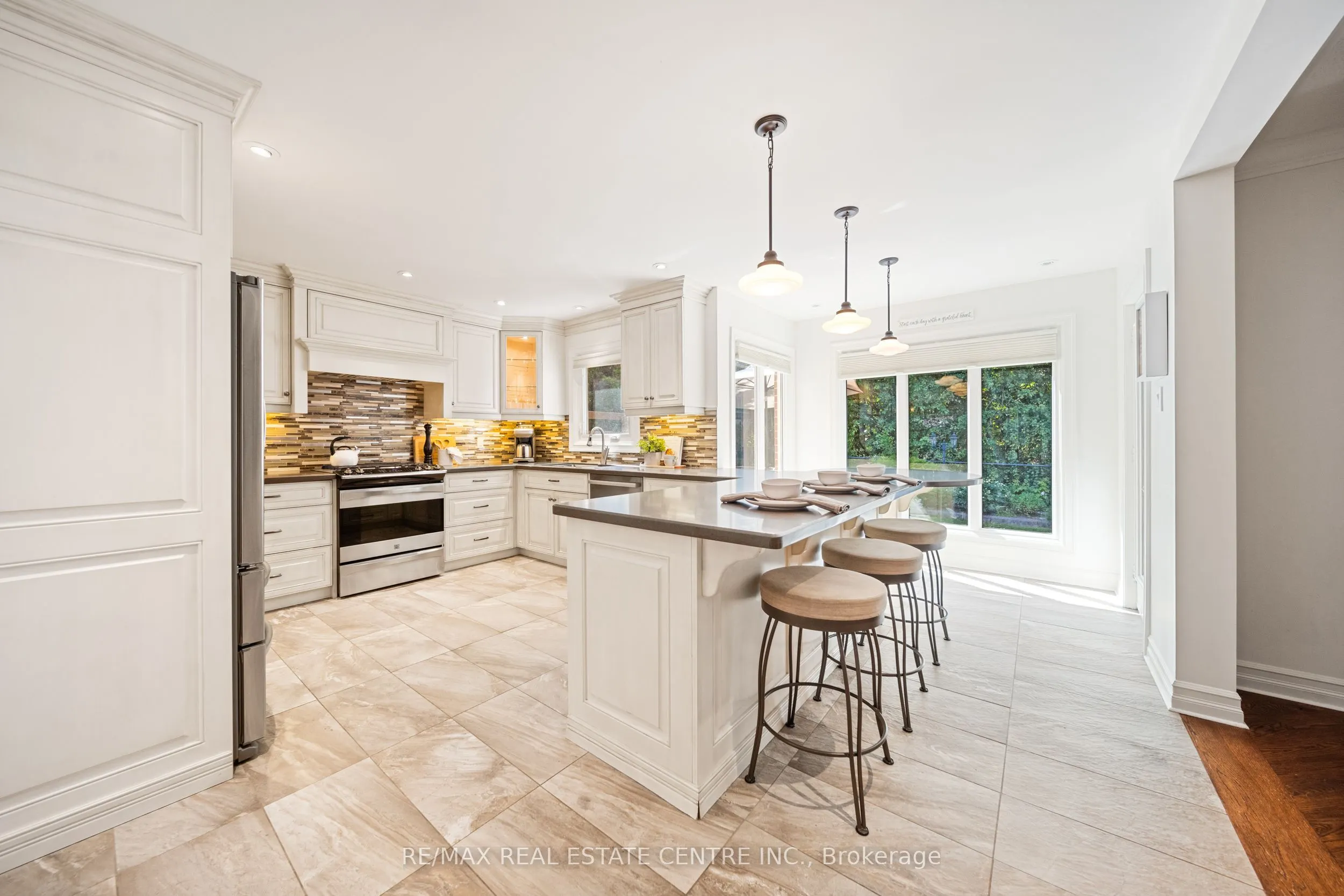 1246 Old Carriage Way