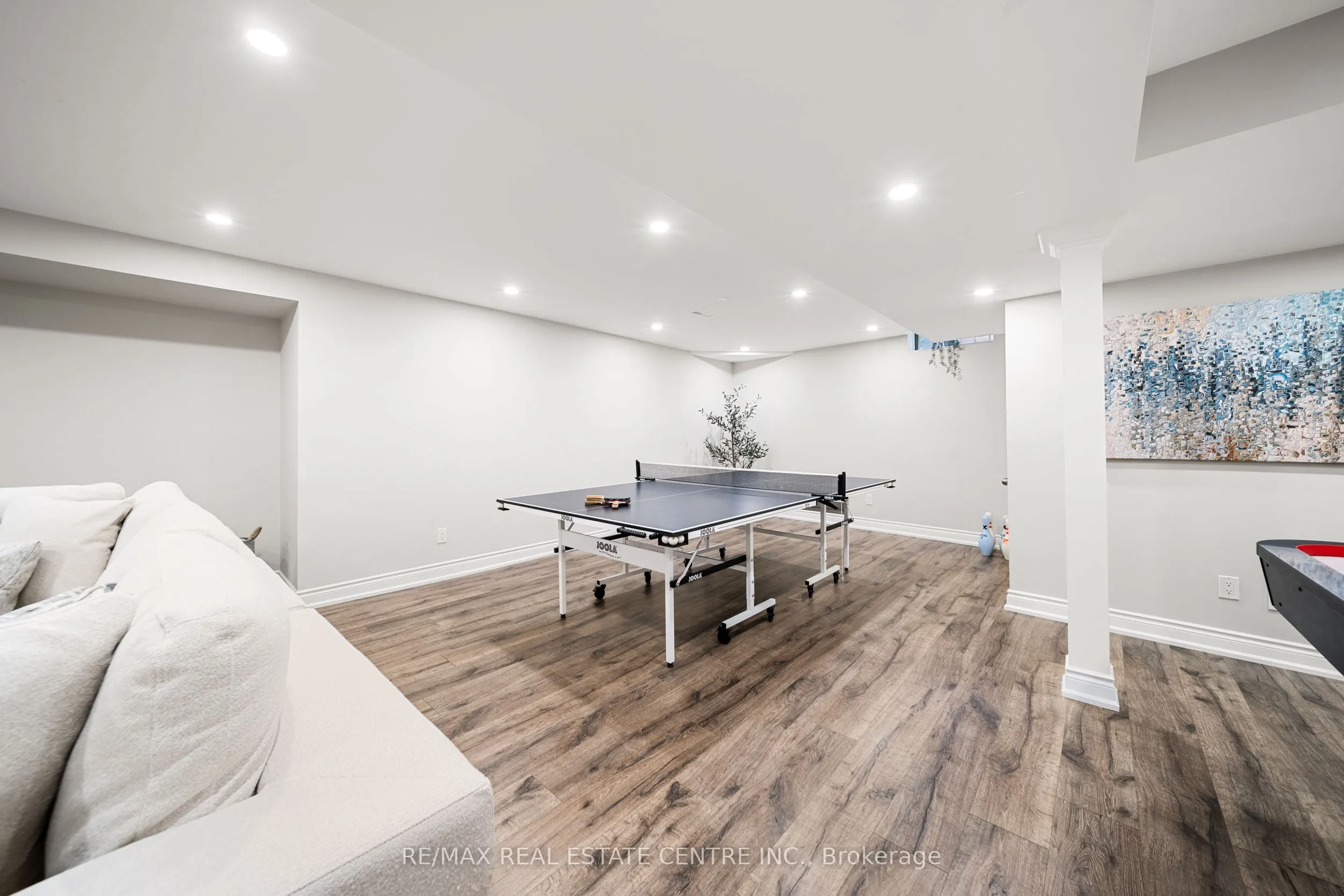 1246 Old Carriage Way