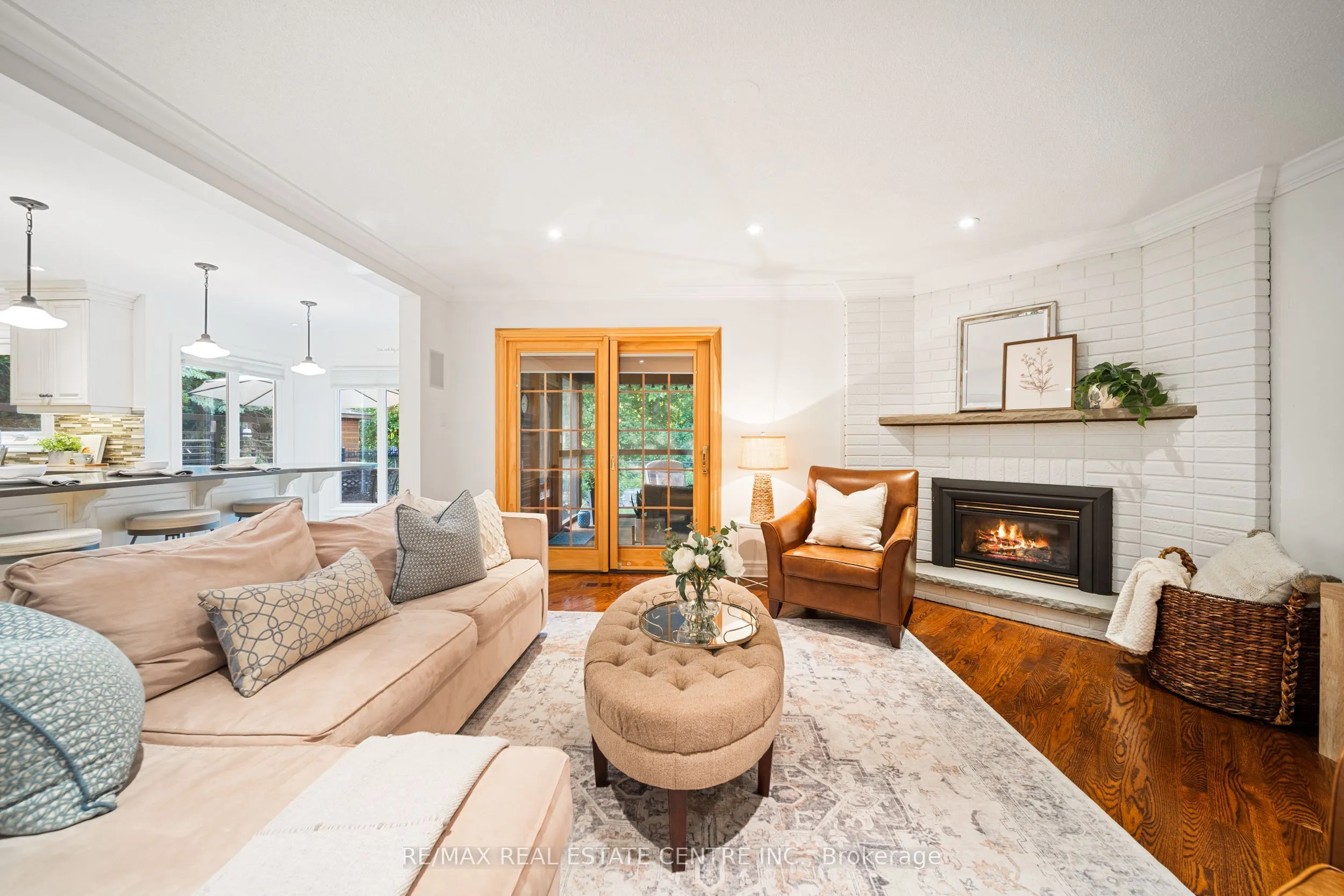 1246 Old Carriage Way