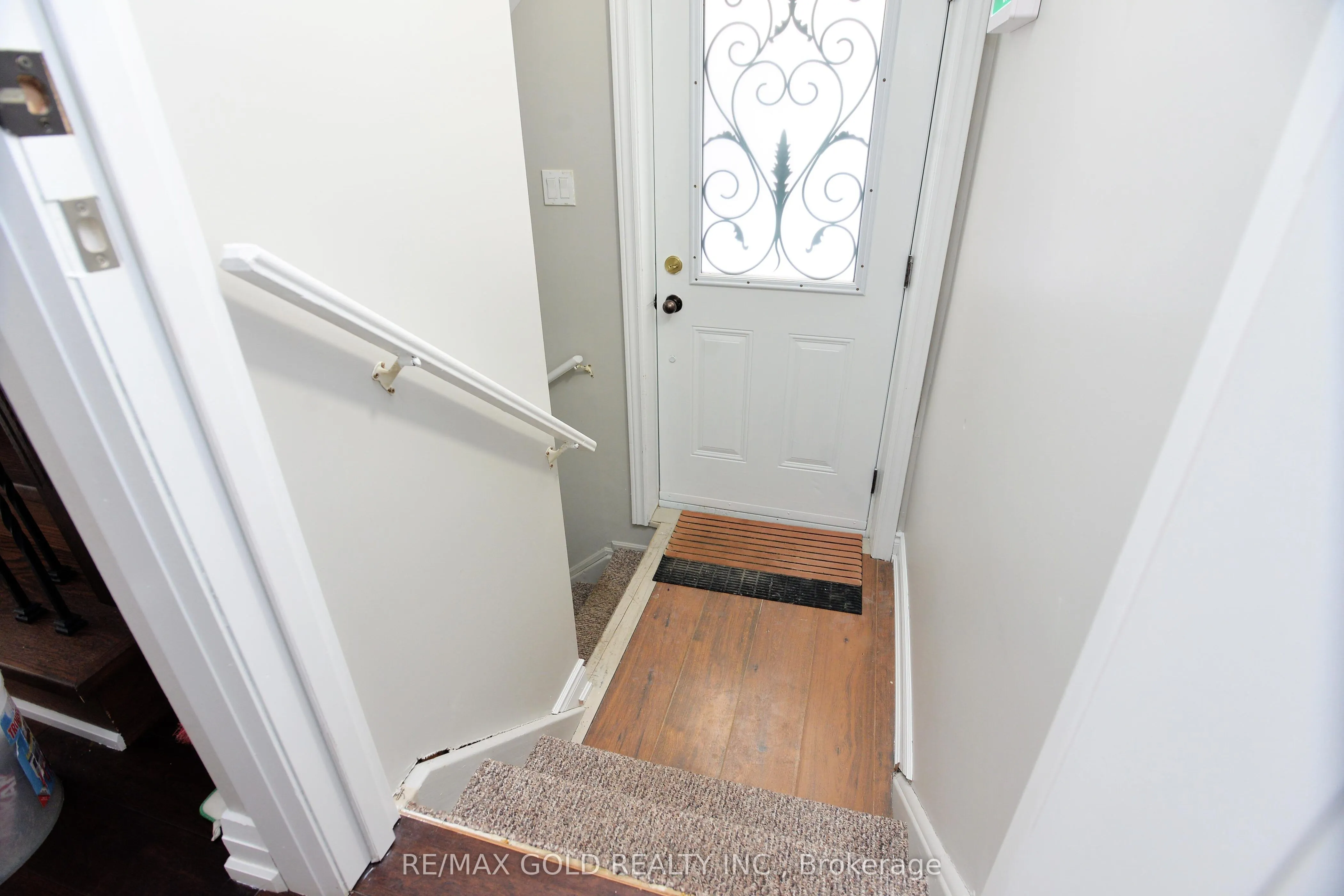 5 Ramsey Lane