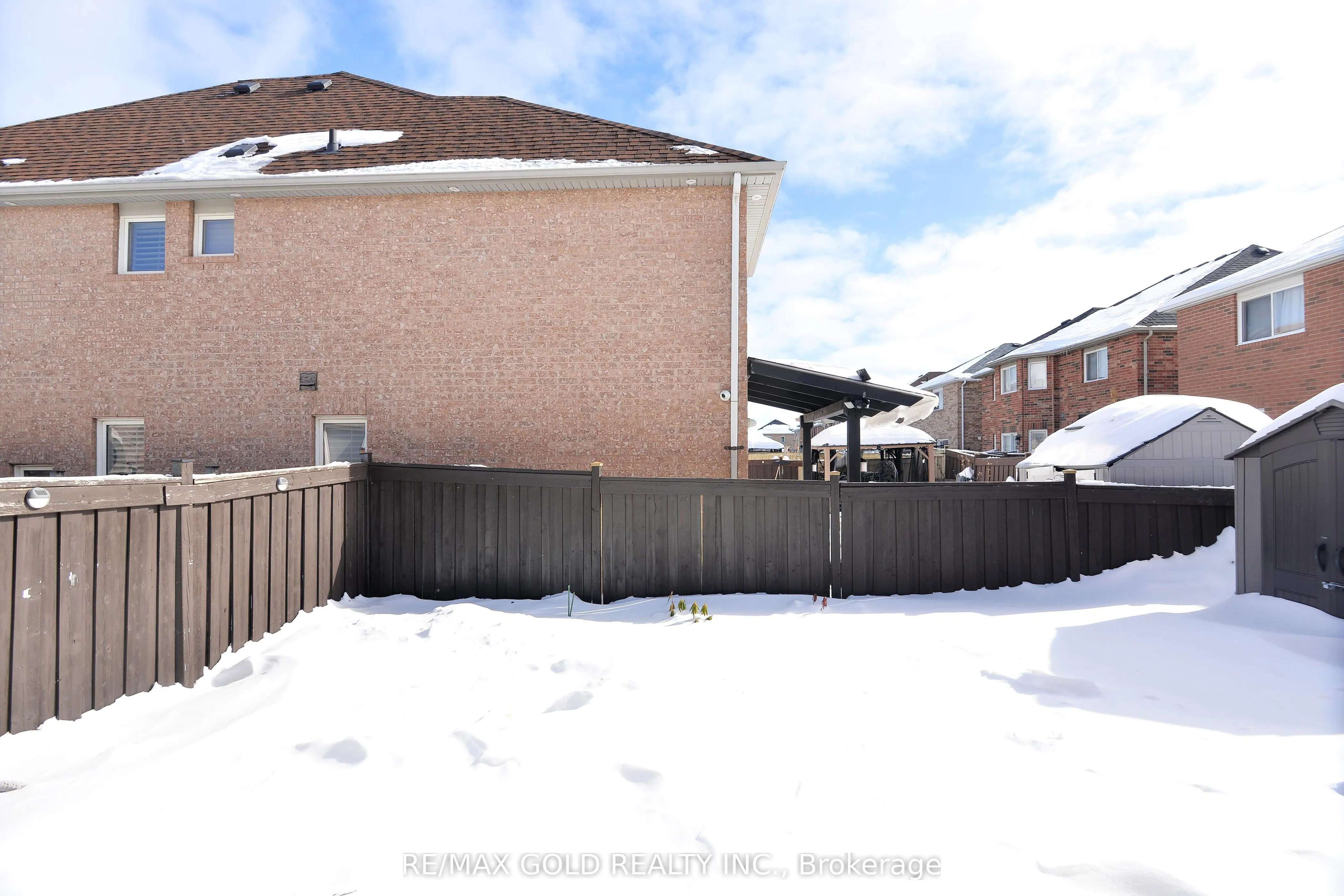 5 Ramsey Lane