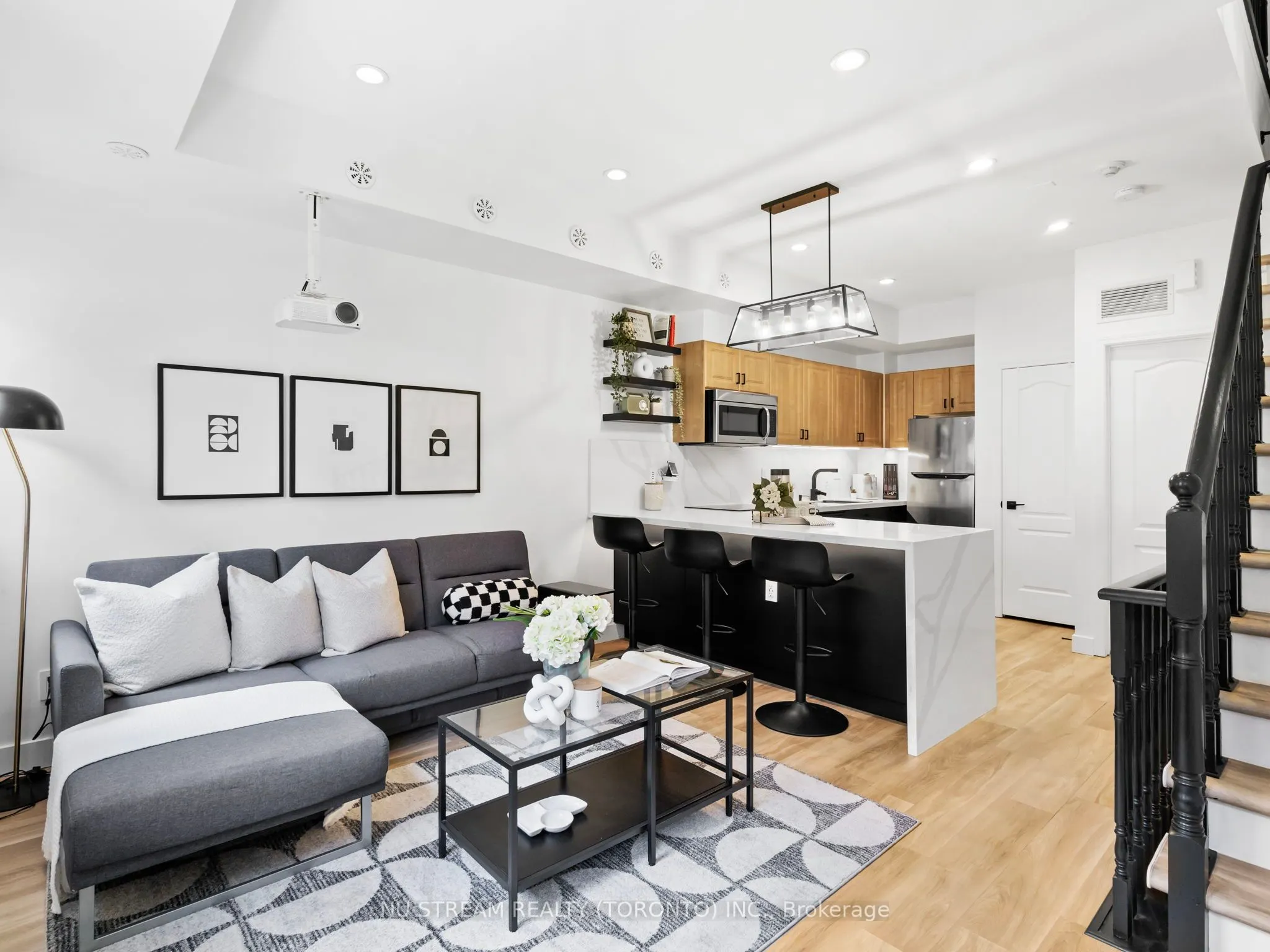 873 Wilson Avenue, #15