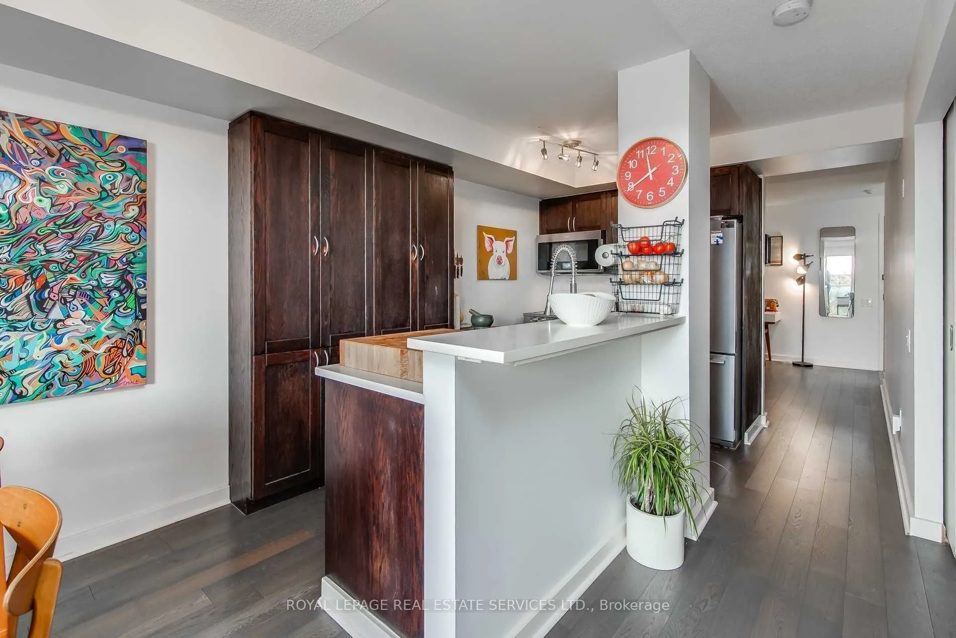 1040 The Queensway, #313