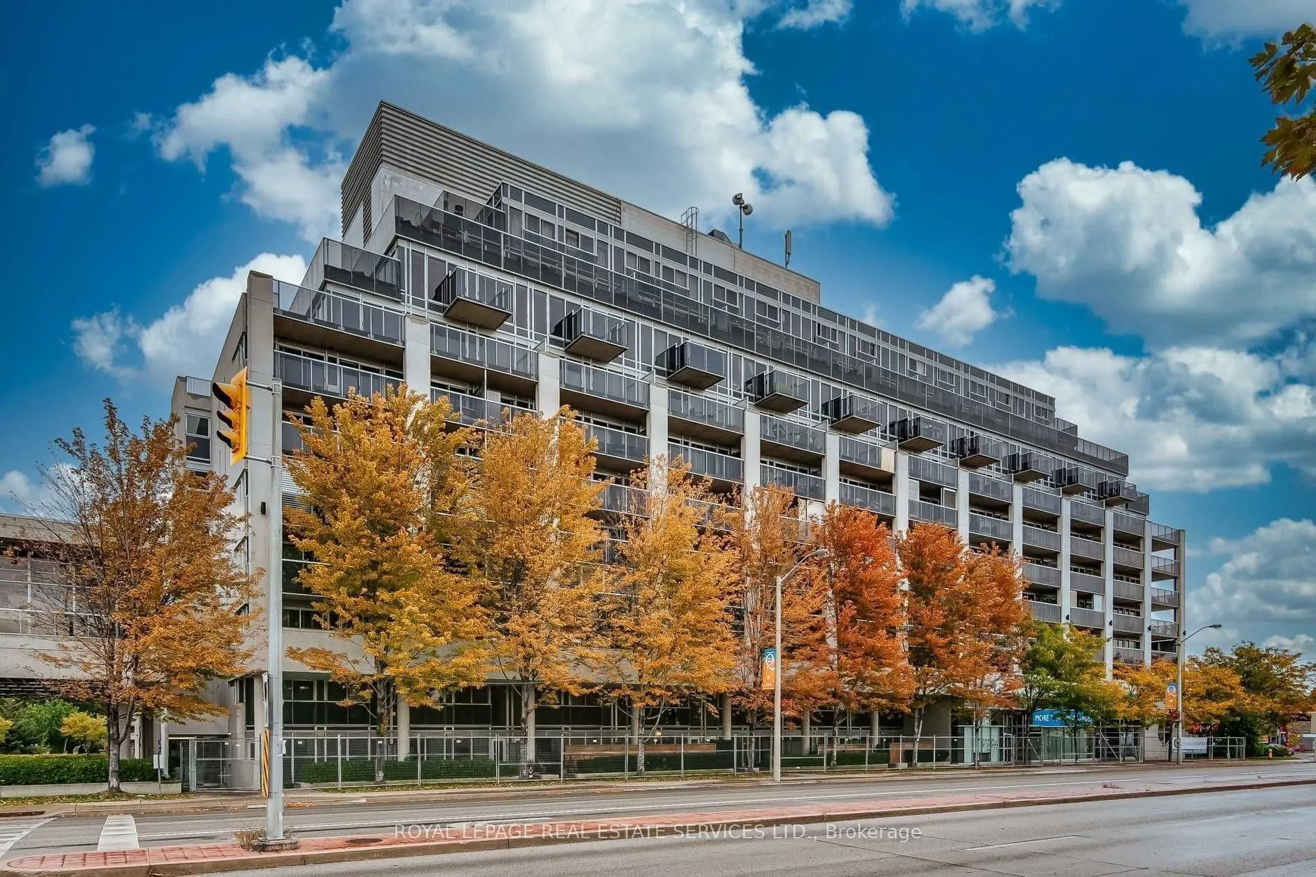 1040 The Queensway, #313