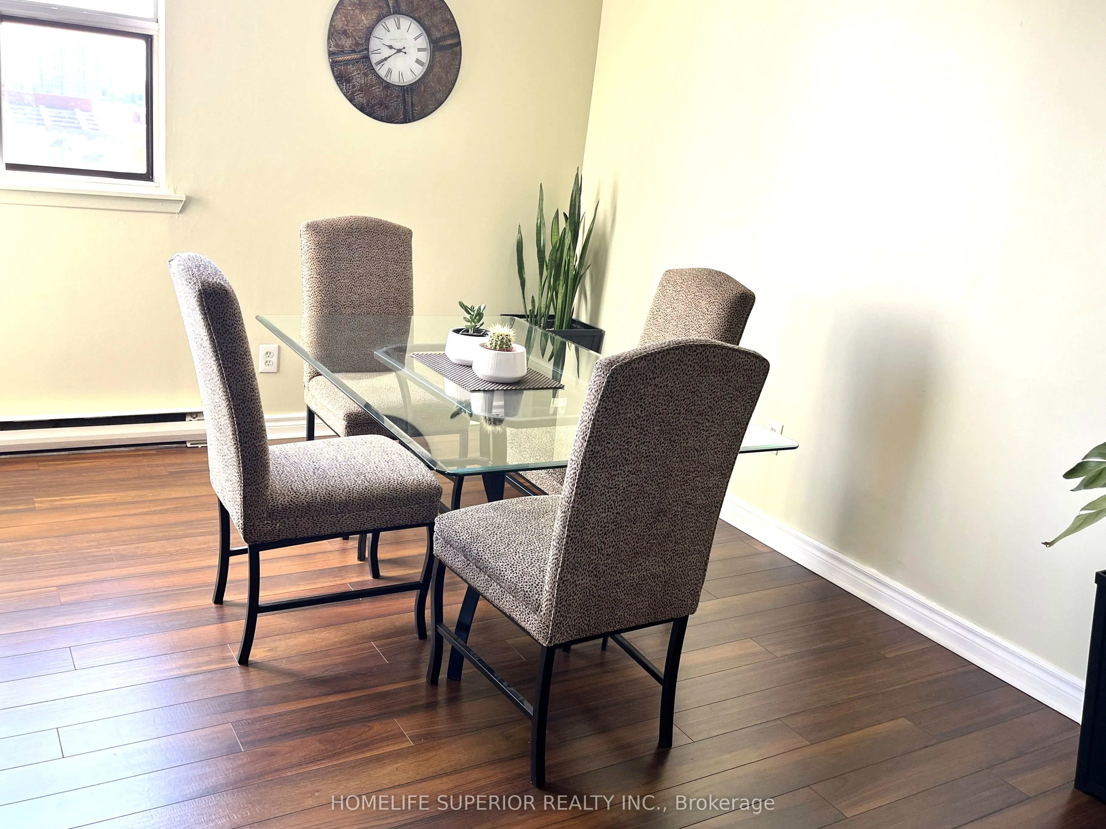 25 Kensington Road, #1011