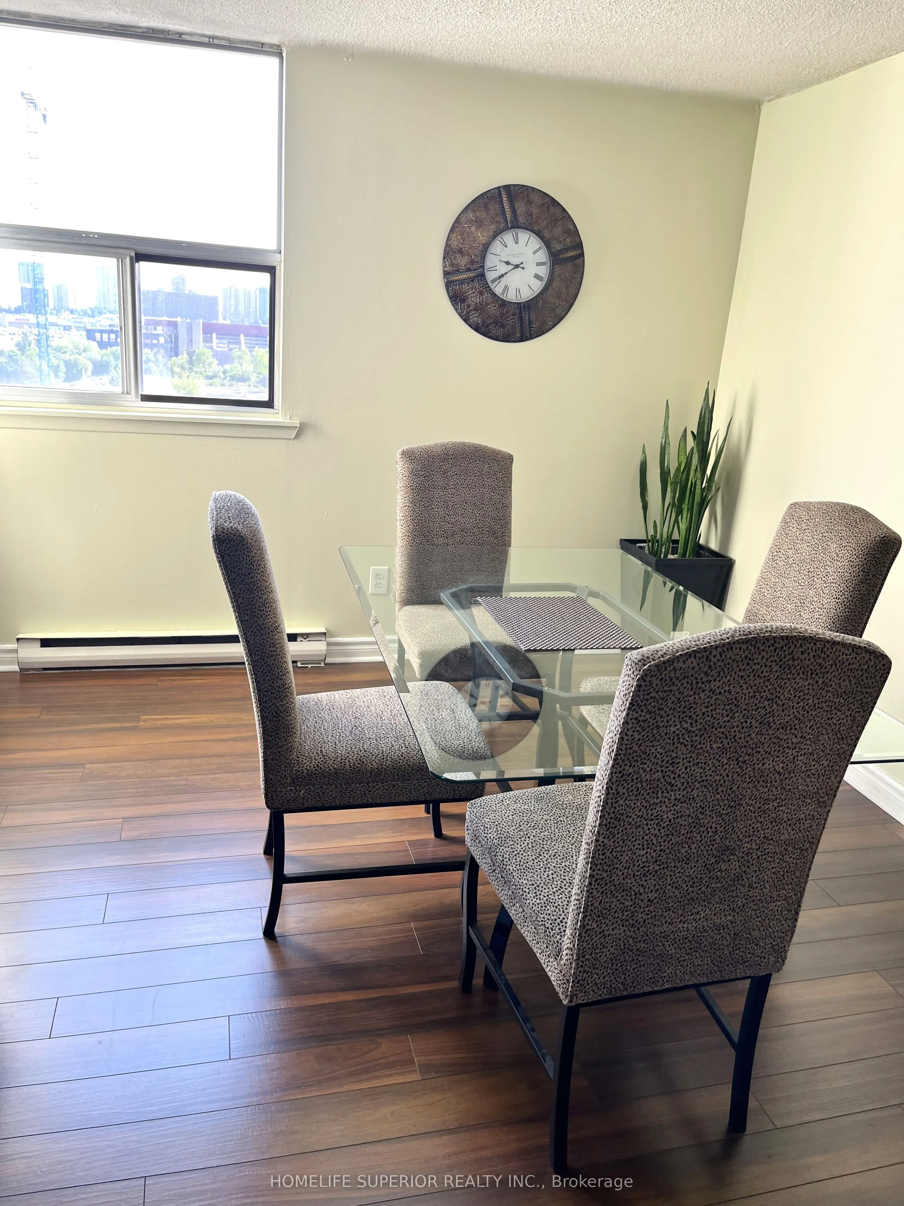 25 Kensington Road, #1011