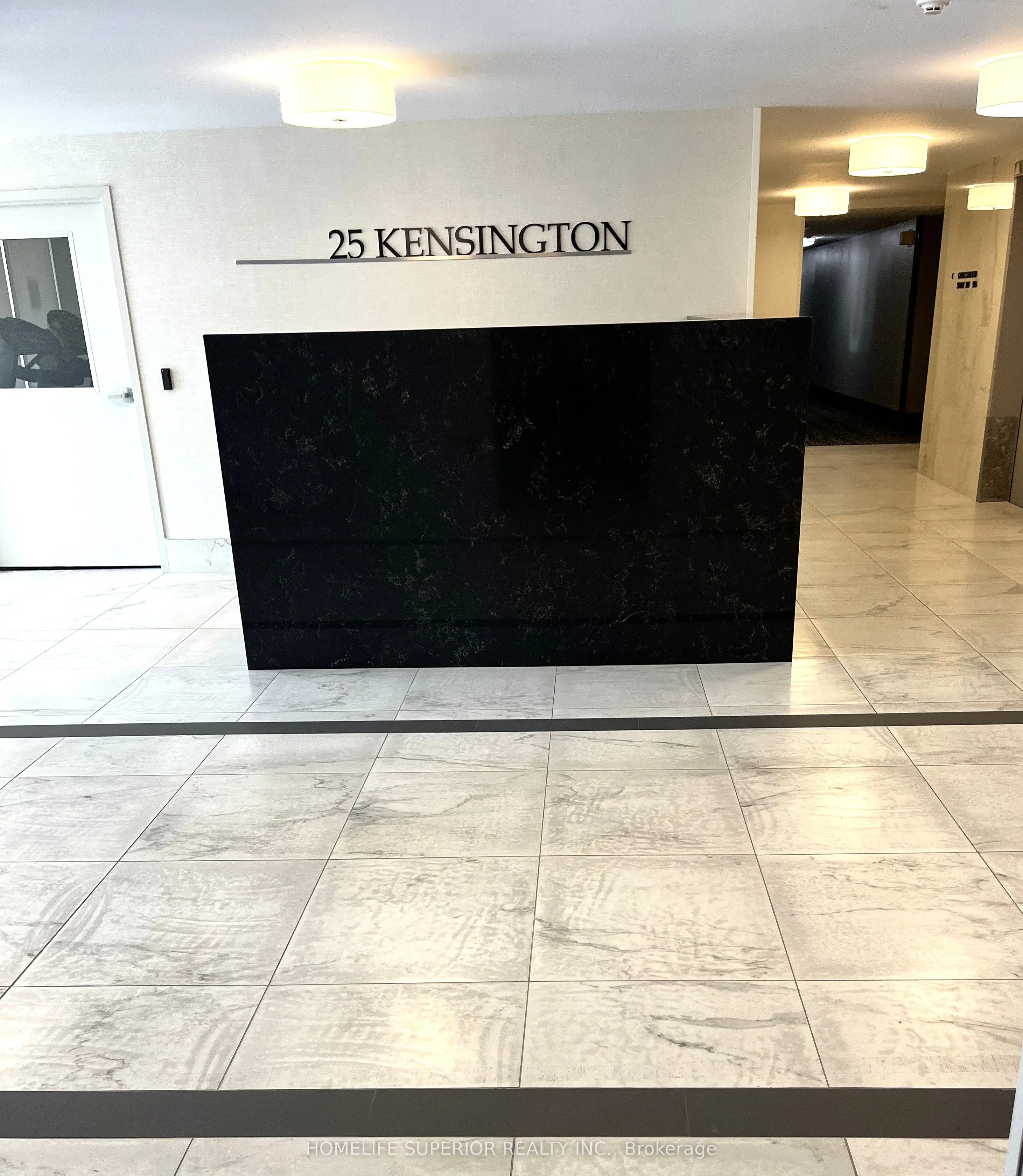 25 Kensington Road, #1011