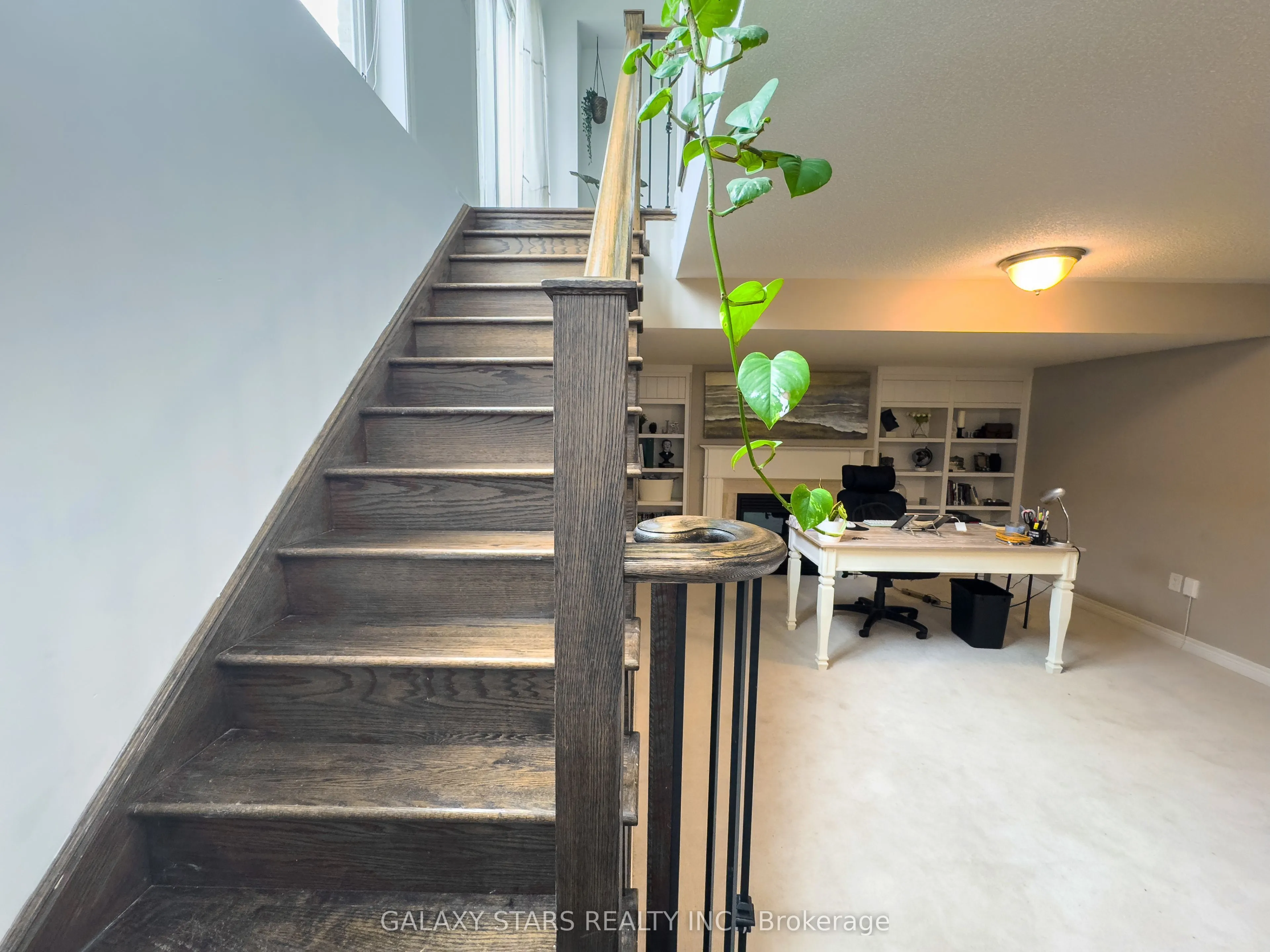 5 Aspenview Avenue