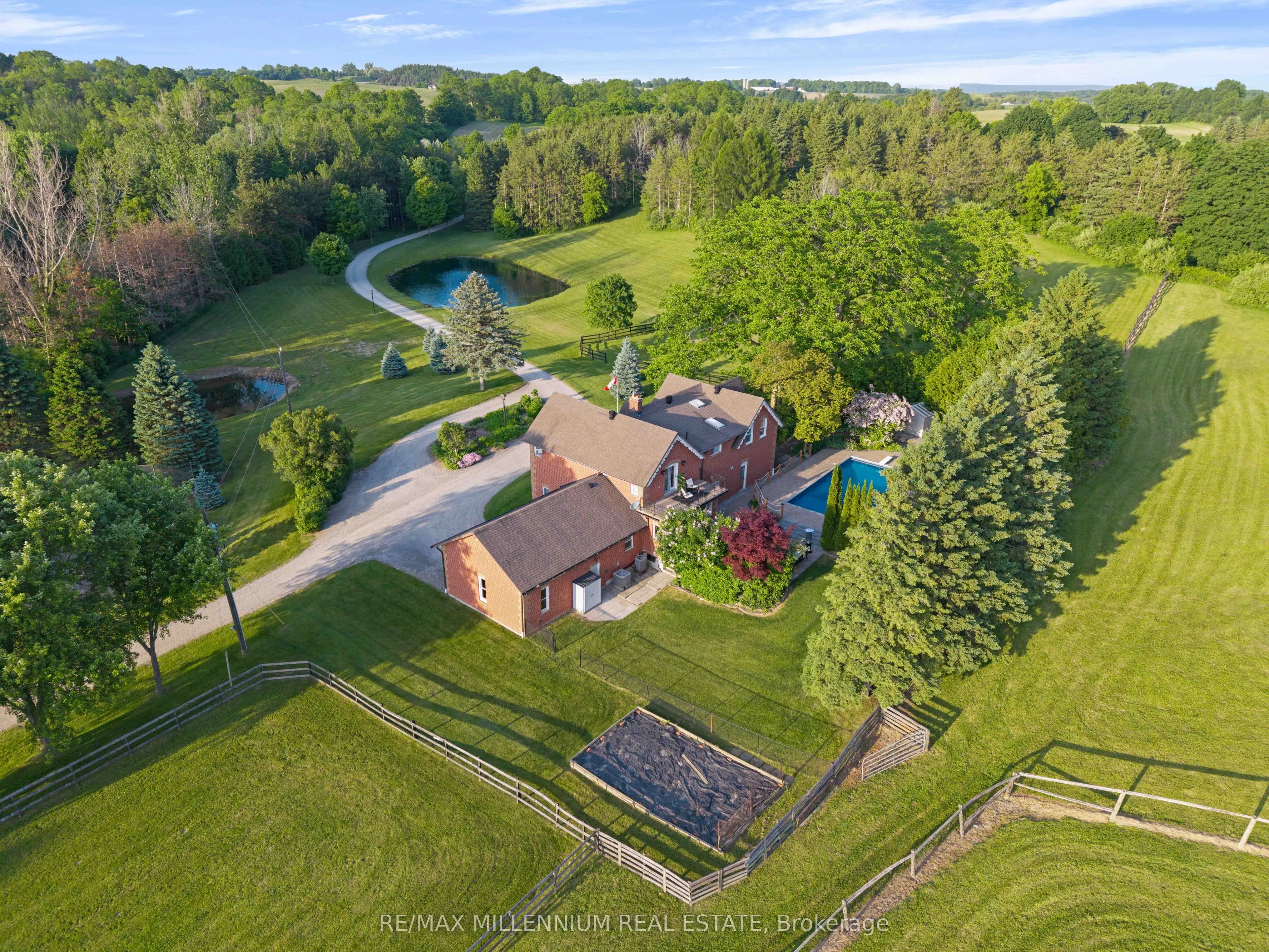 16718 Caledon/king Townline N