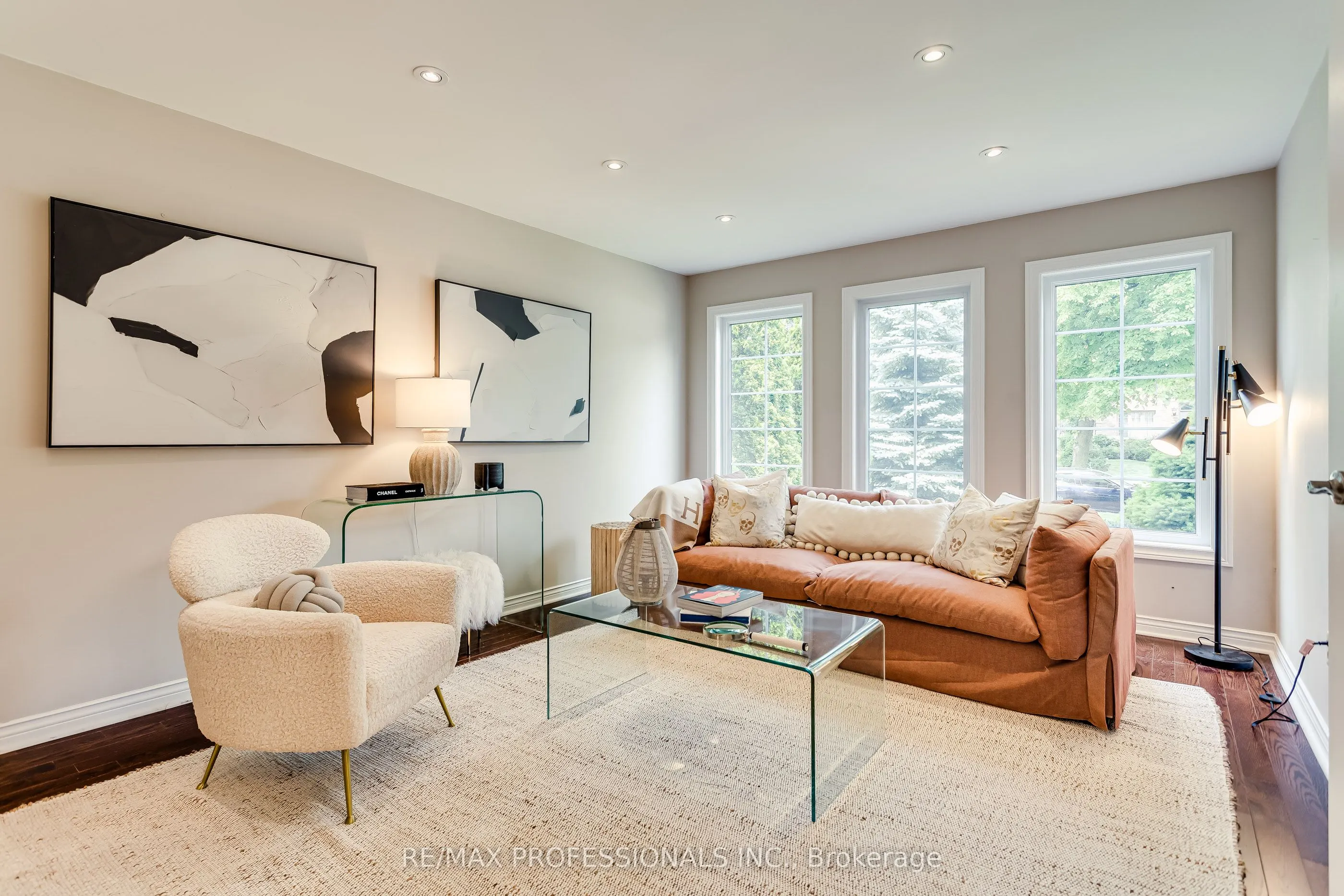 3588 Thorpedale Court N