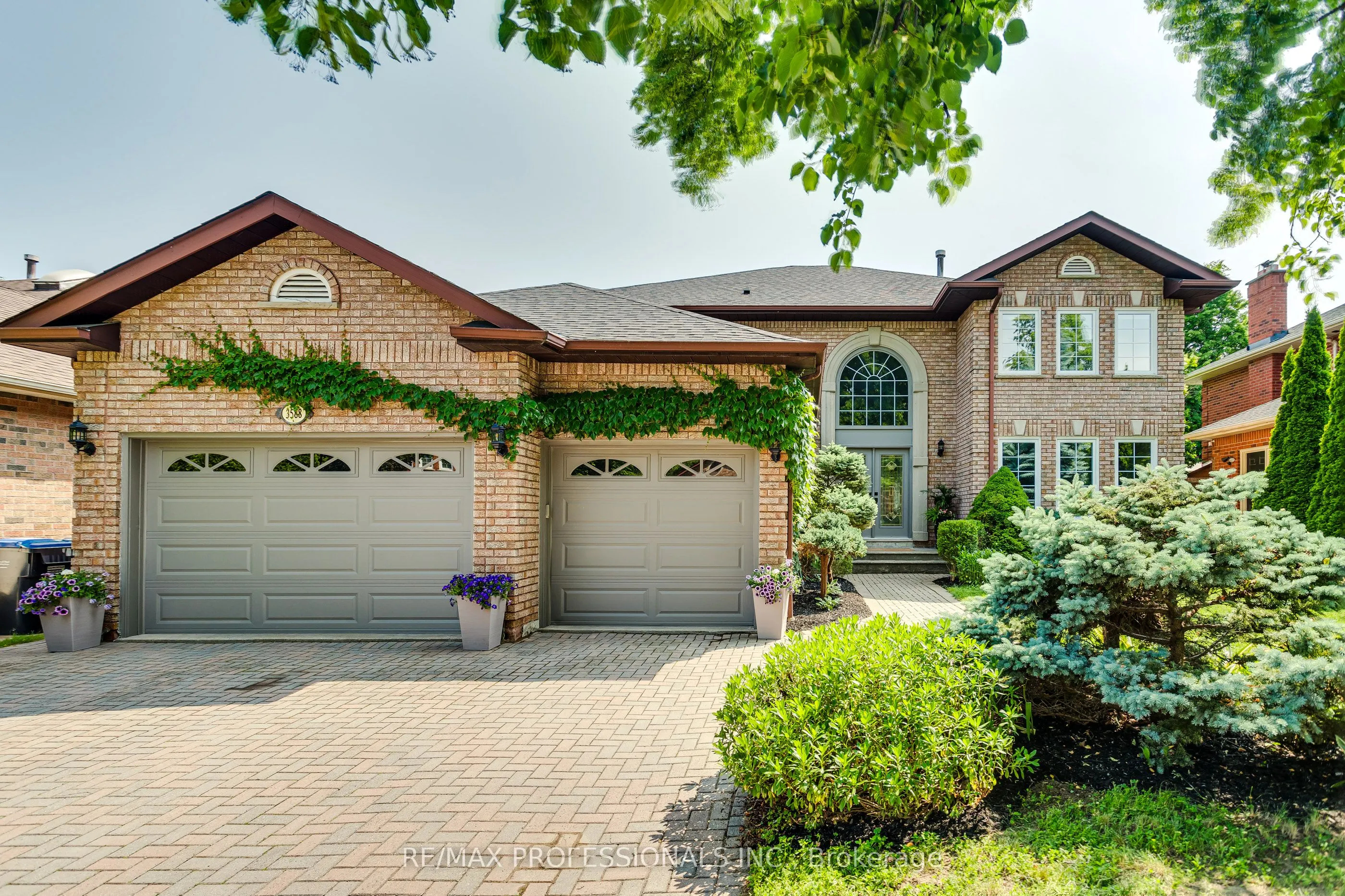 3588 Thorpedale Court N