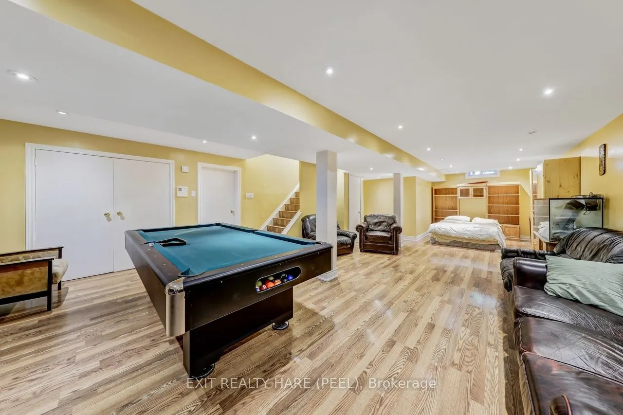 212 Vodden Street W
