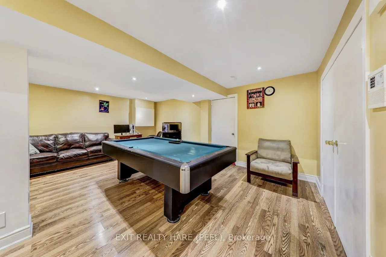 212 Vodden Street W