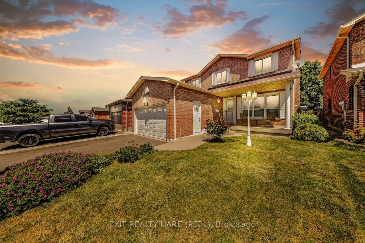 212 Vodden Street W