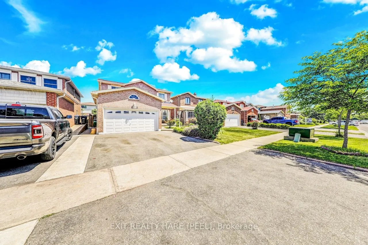 212 Vodden Street W