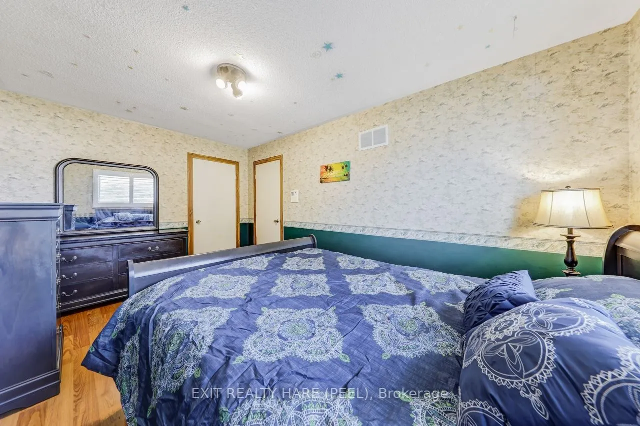 212 Vodden Street W