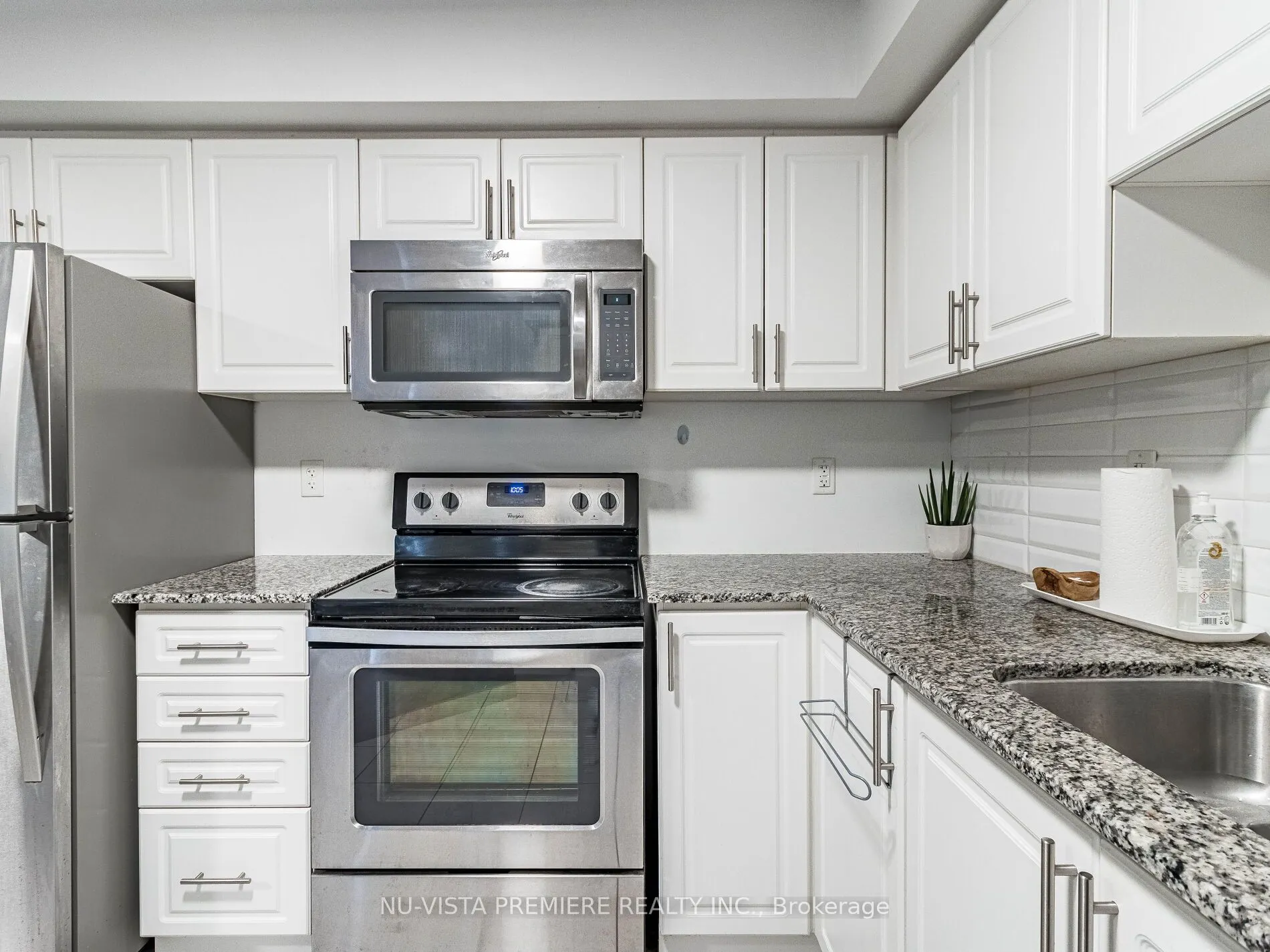 2488 Post Road, #22