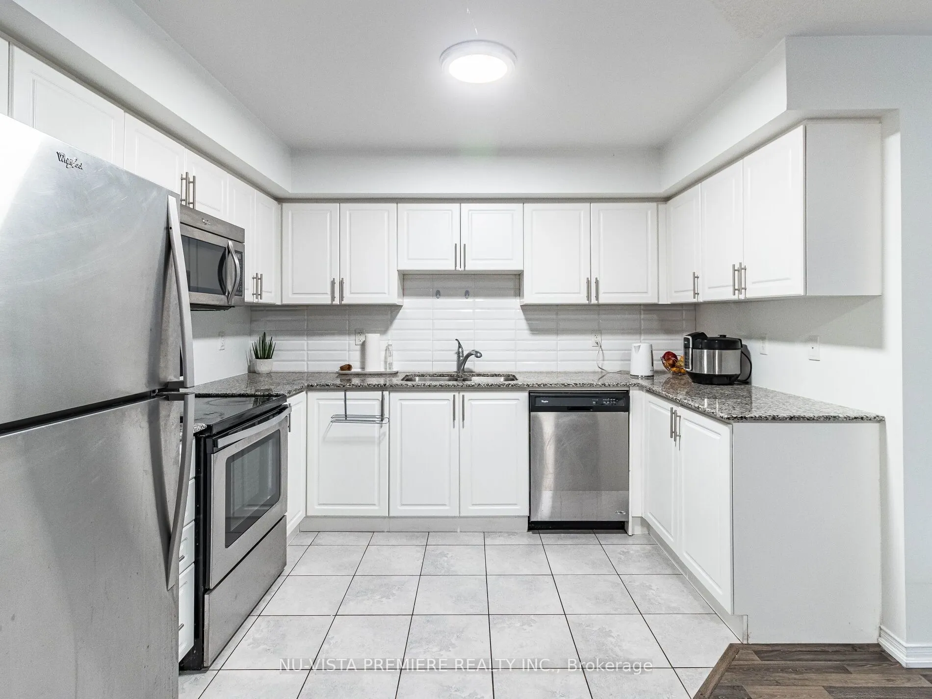 2488 Post Road, #22