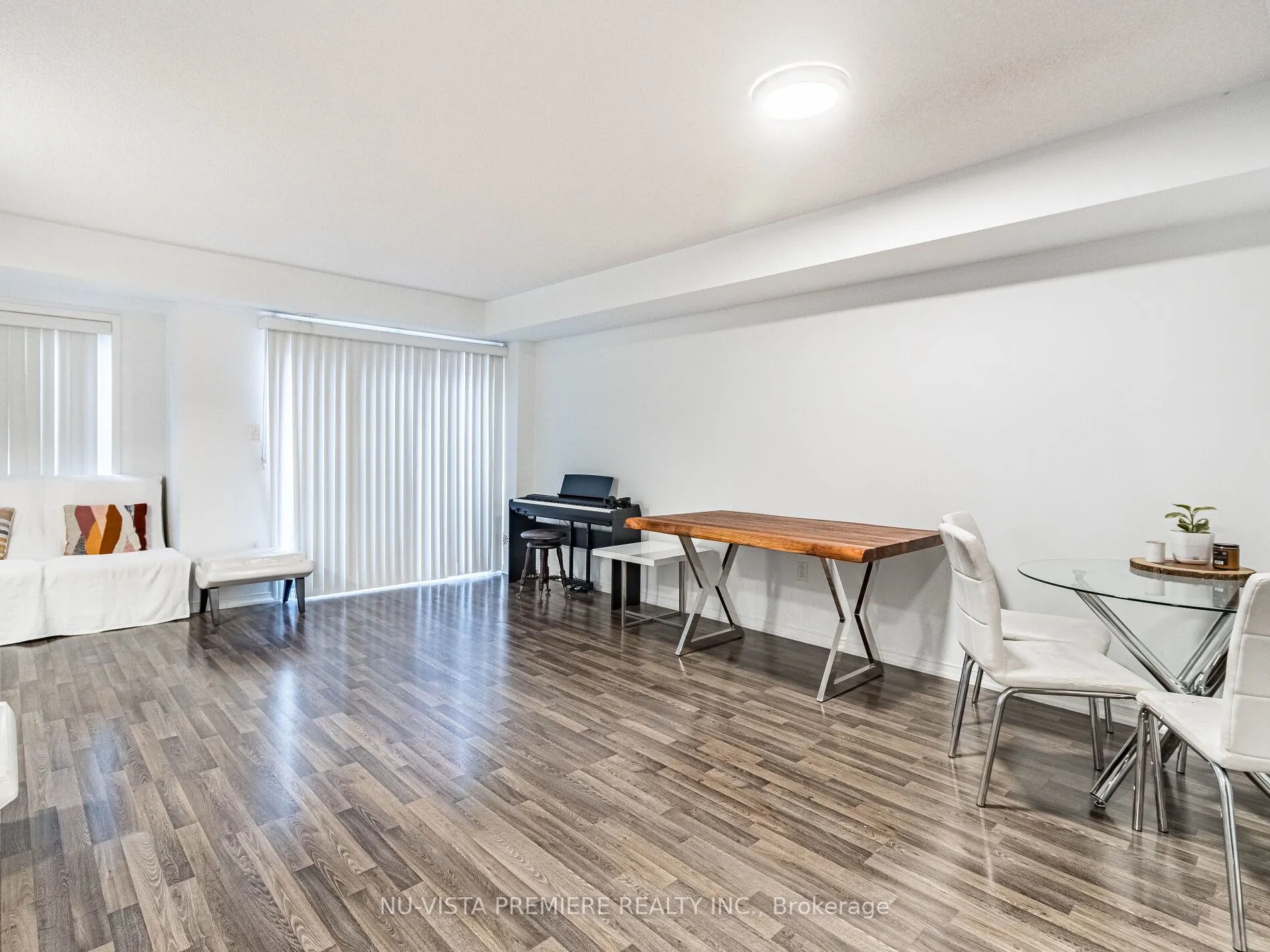 2488 Post Road, #22