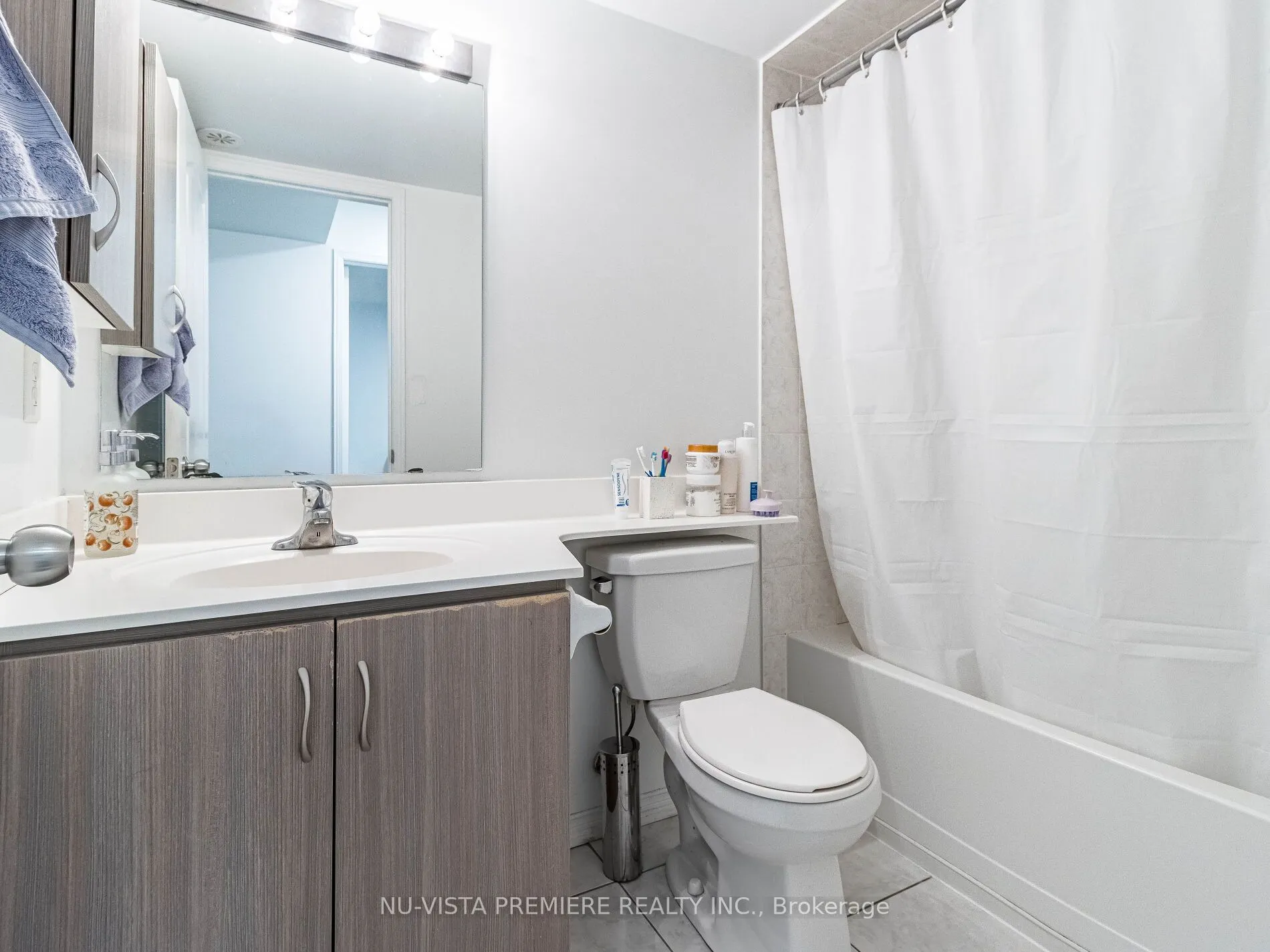 2488 Post Road, #22