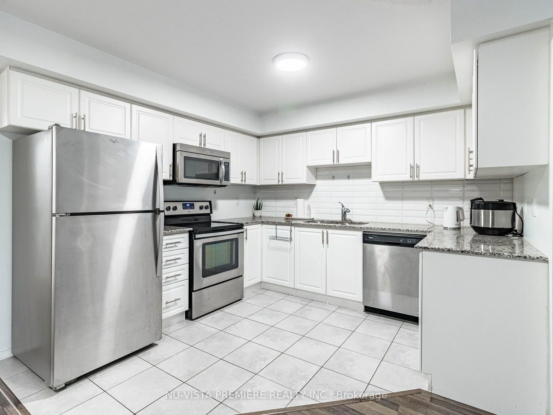 2488 Post Road, #22