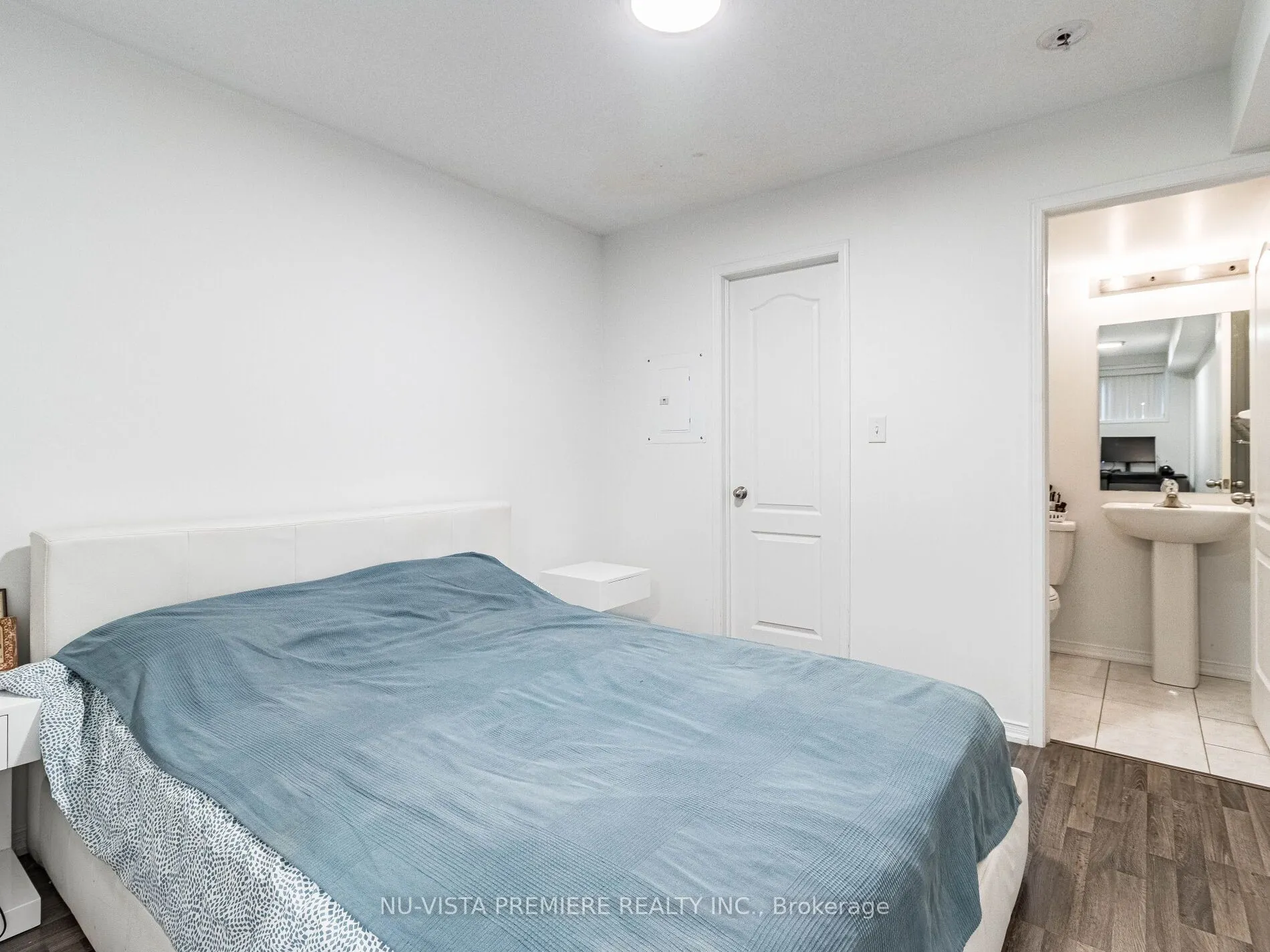 2488 Post Road, #22
