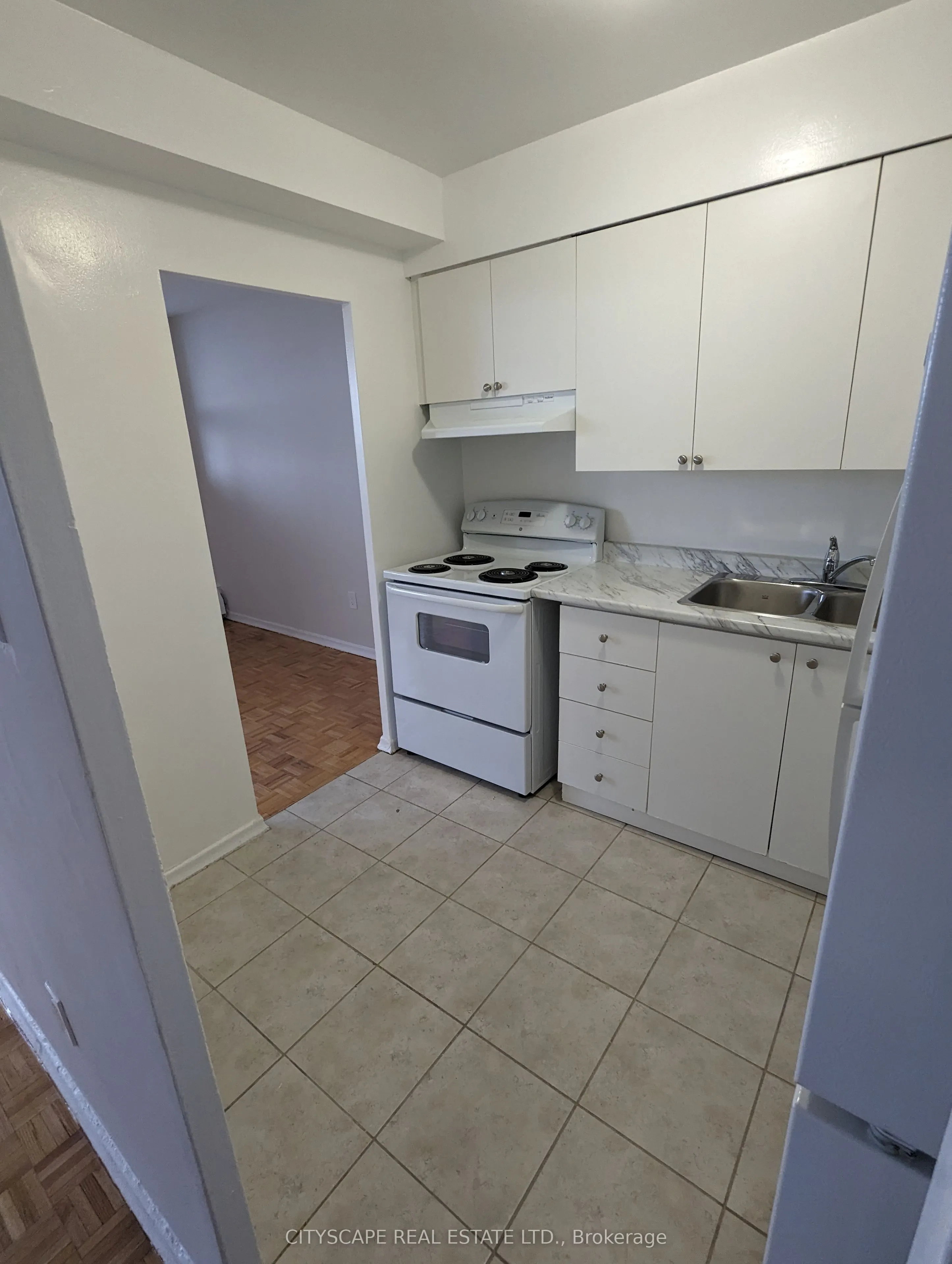 1440 Lawrence Avenue W, #506