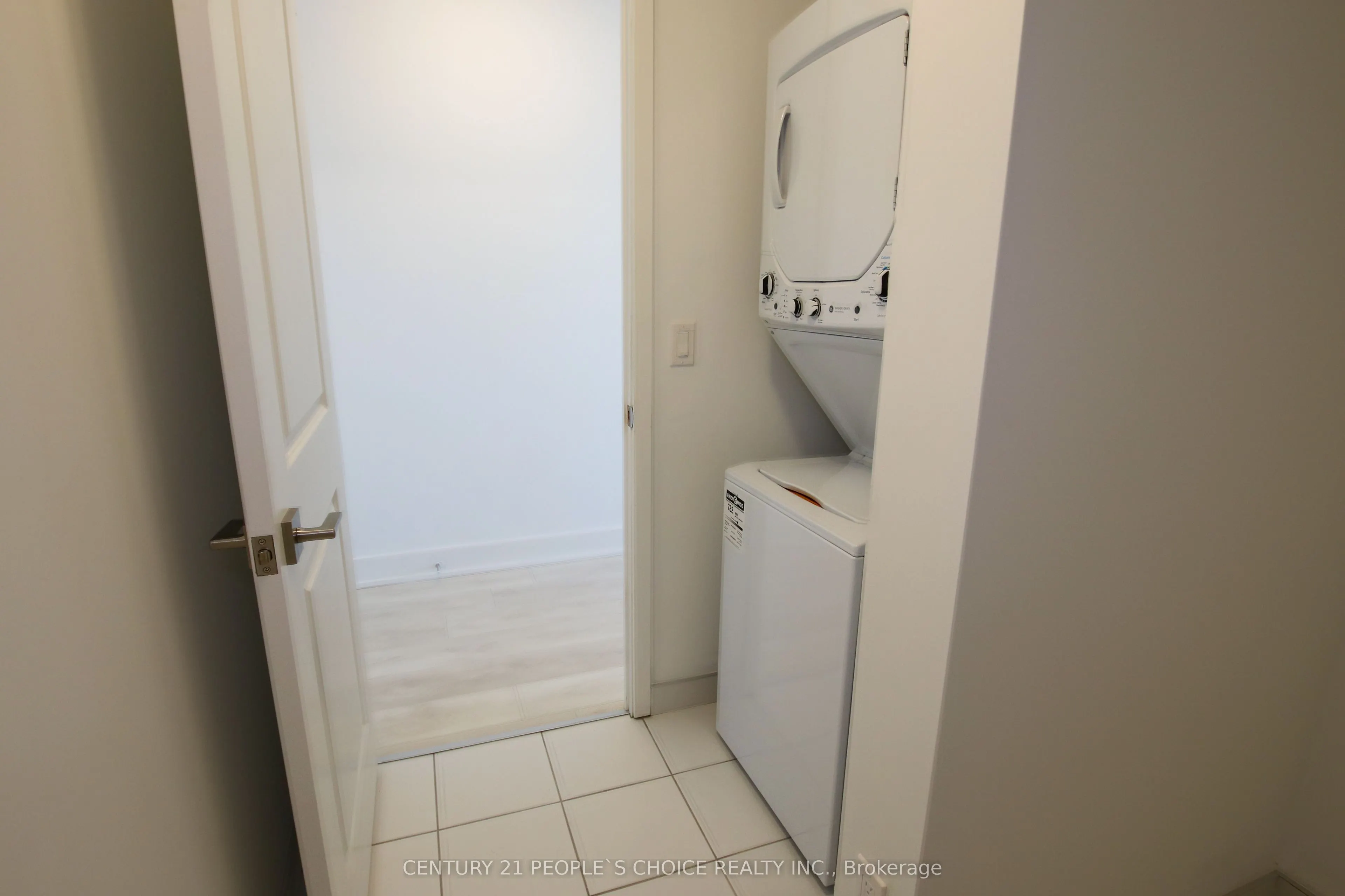 297 Oak Walk Drive #2401