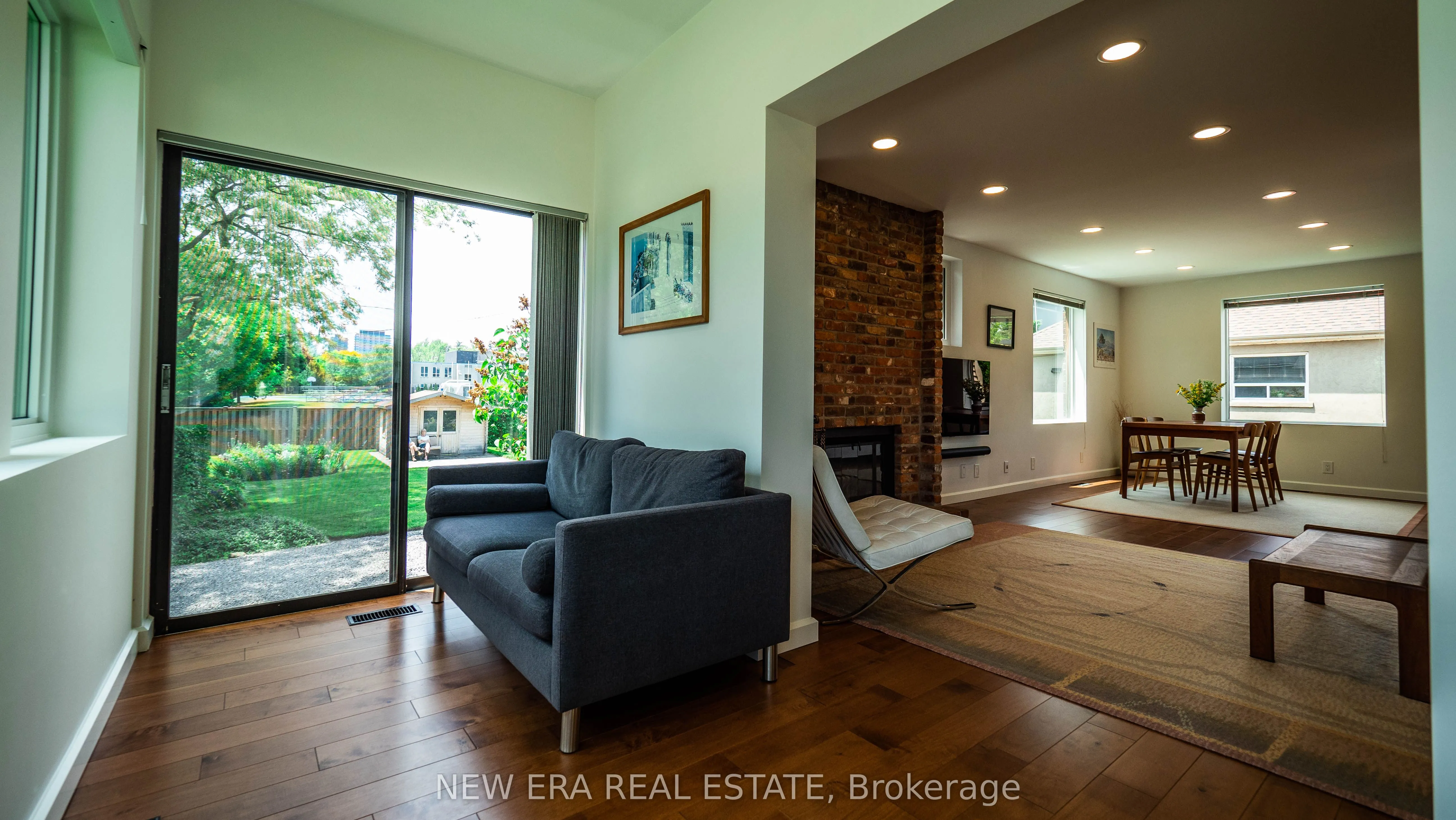 46 Forest Avenue