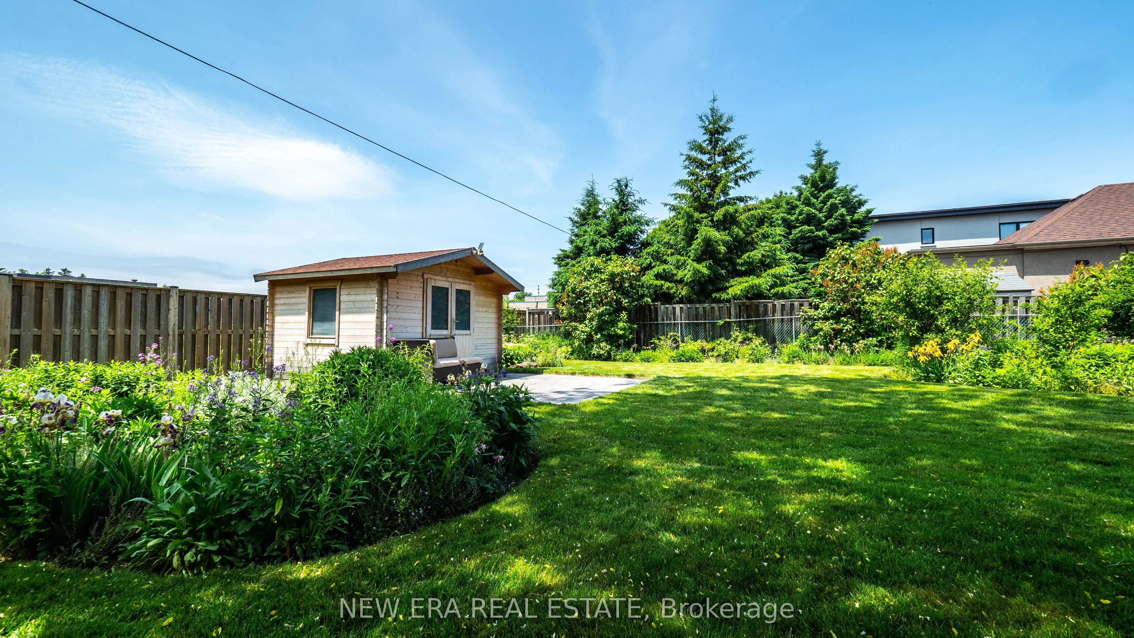 46 Forest Avenue