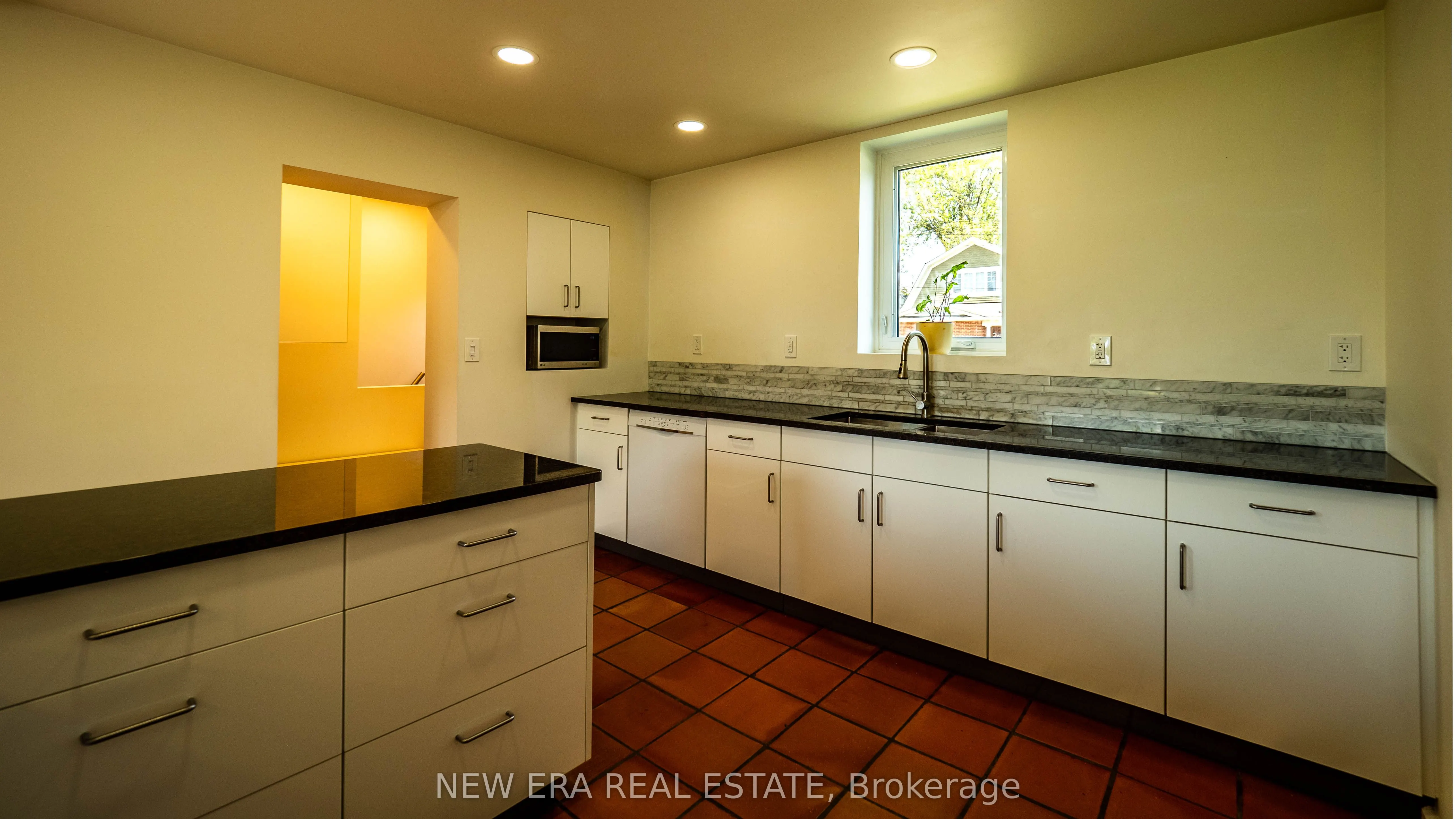 46 Forest Avenue