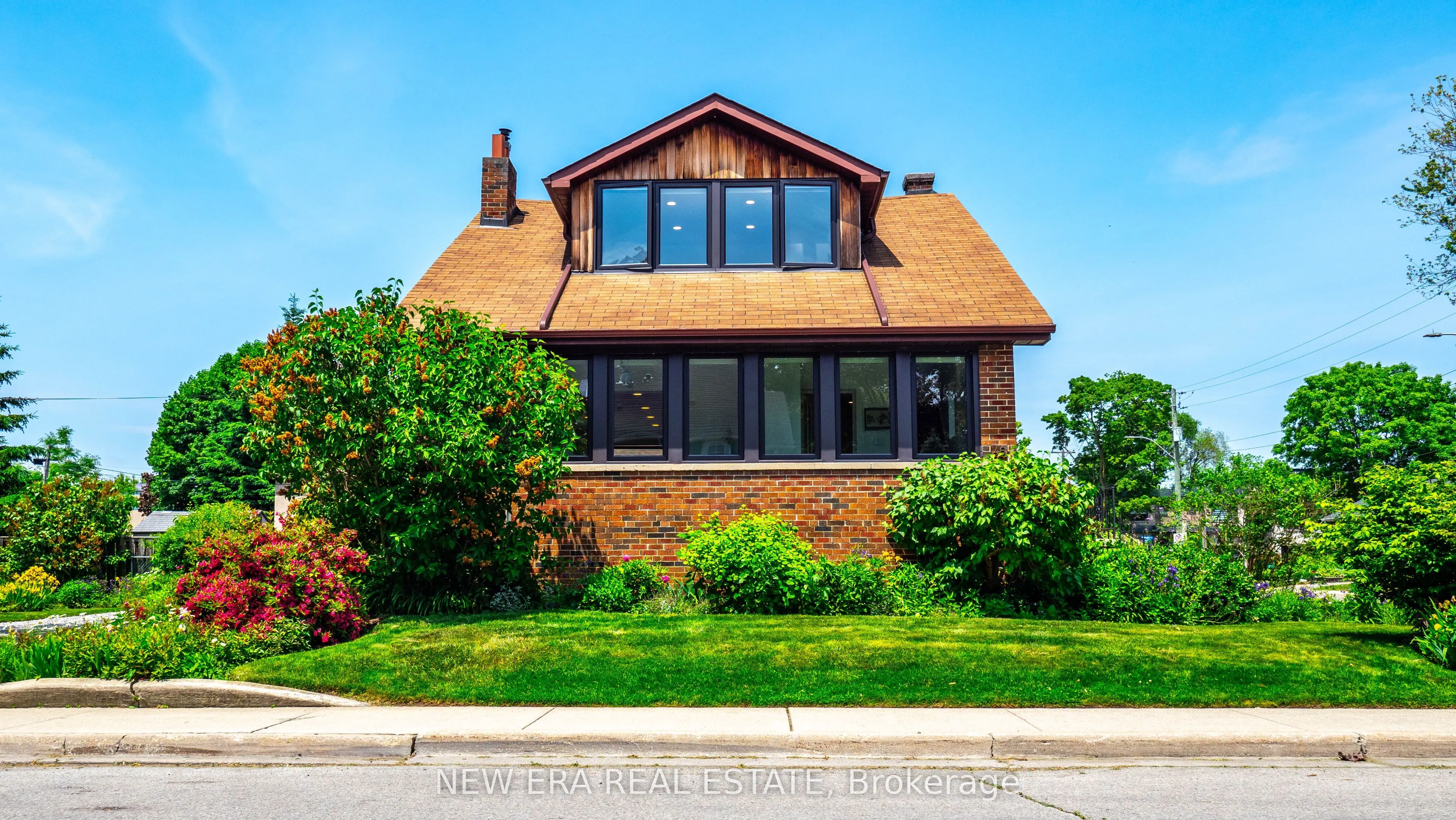 46 Forest Avenue