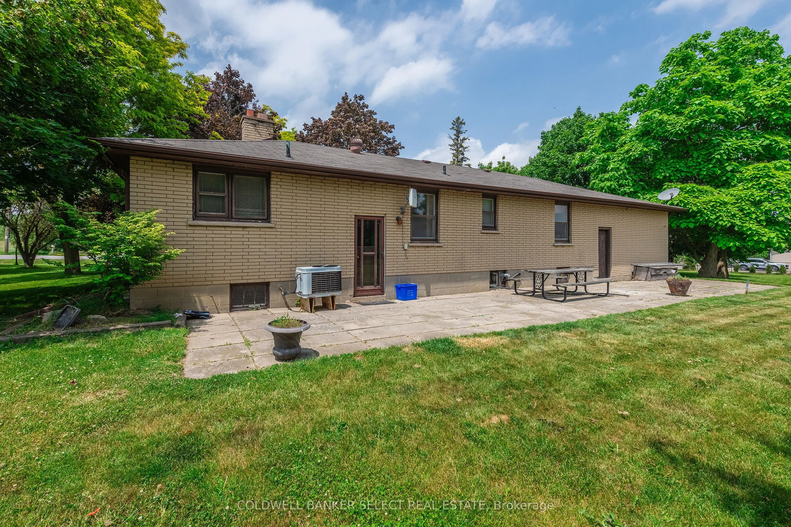 6261 Healey Road