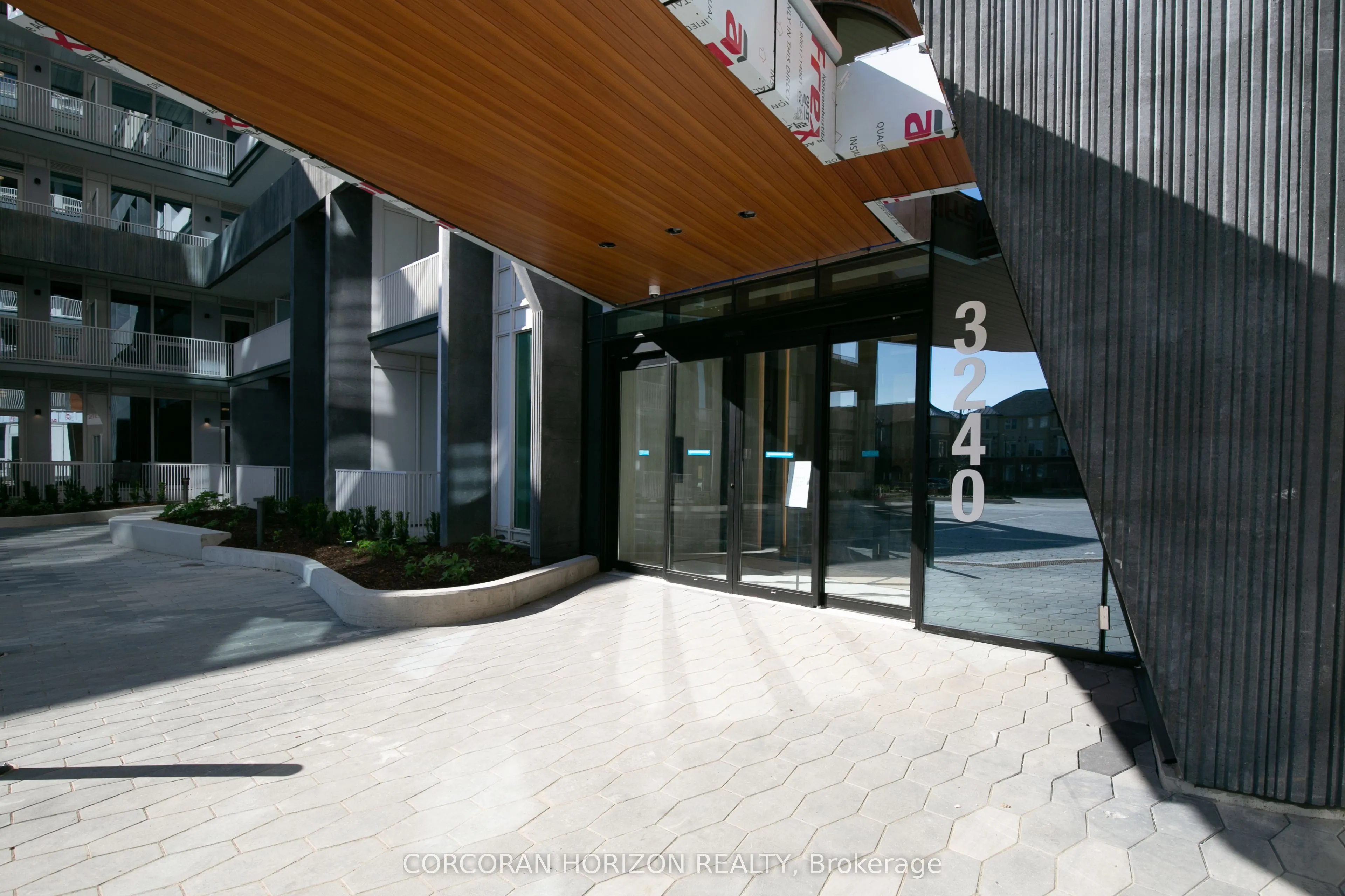 3240 William Coltson Avenue, #404