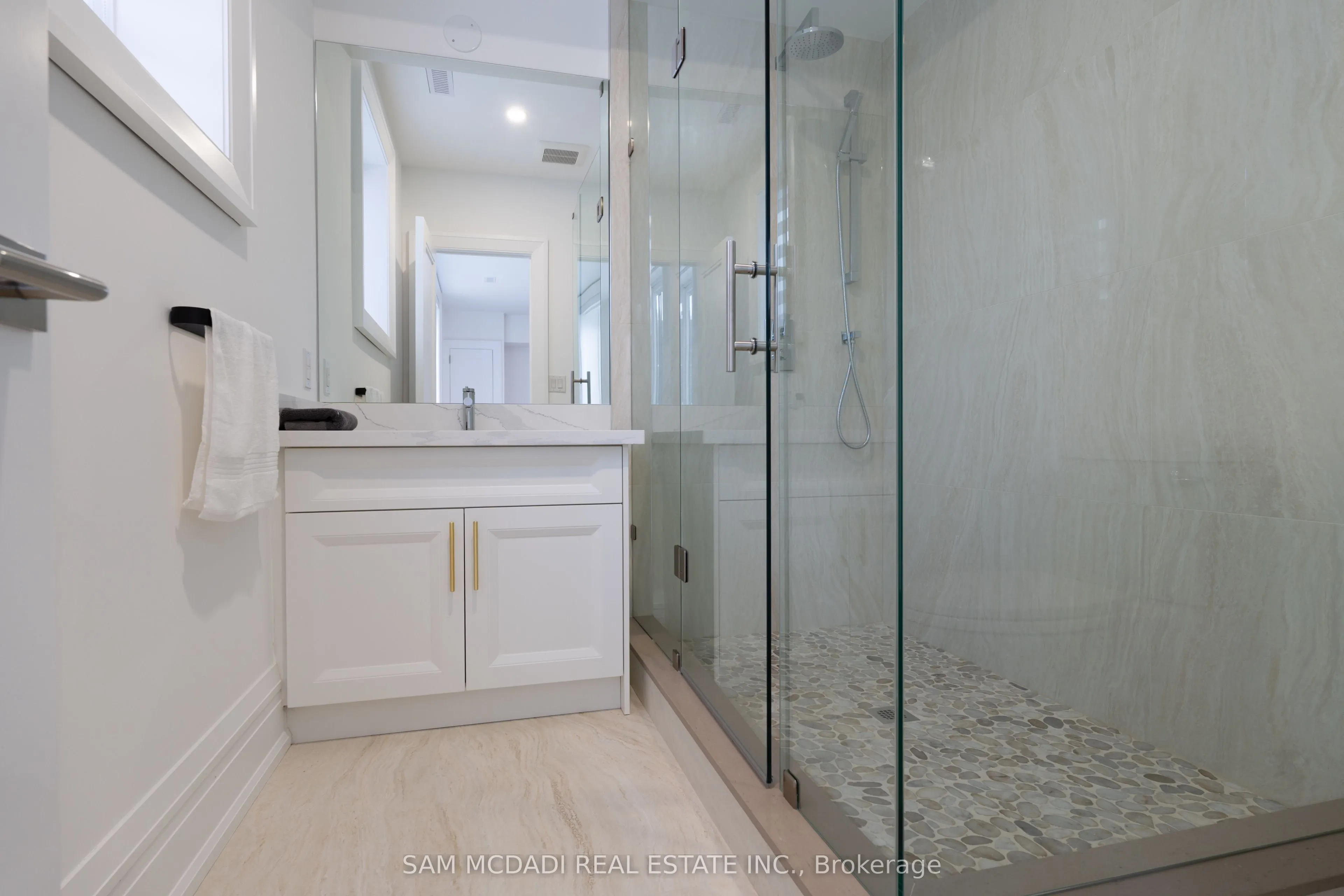 2554 Liruma Road