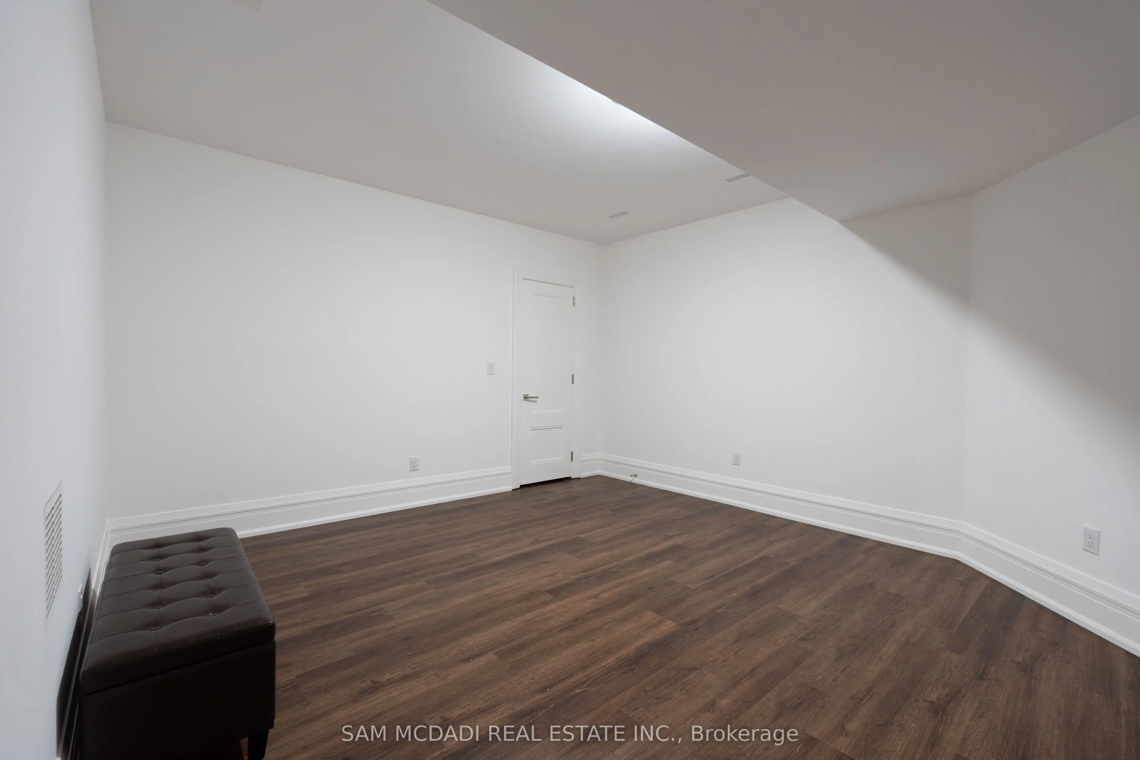2554 Liruma Road