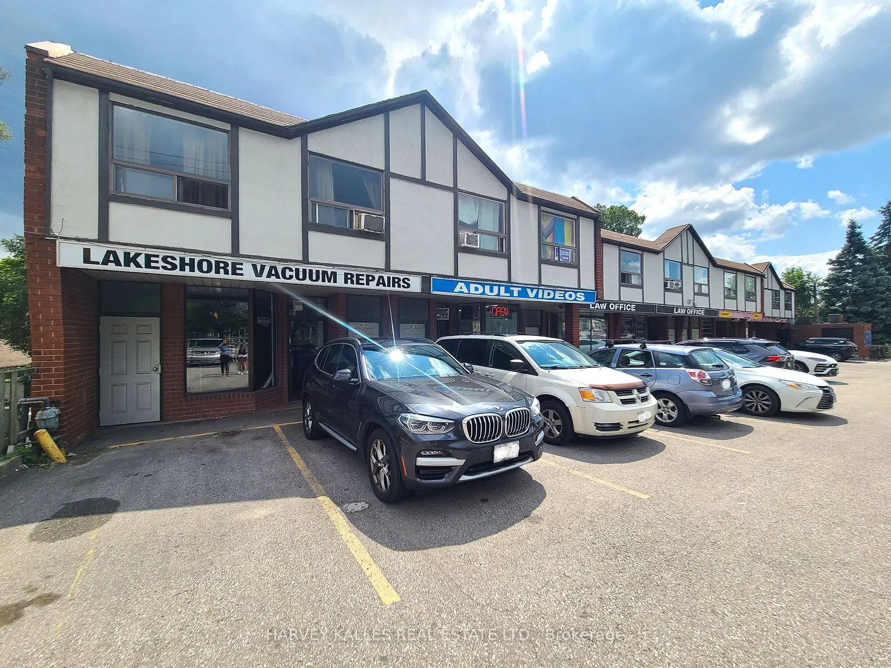 3819 Lake Shore Boulevard W, #retail