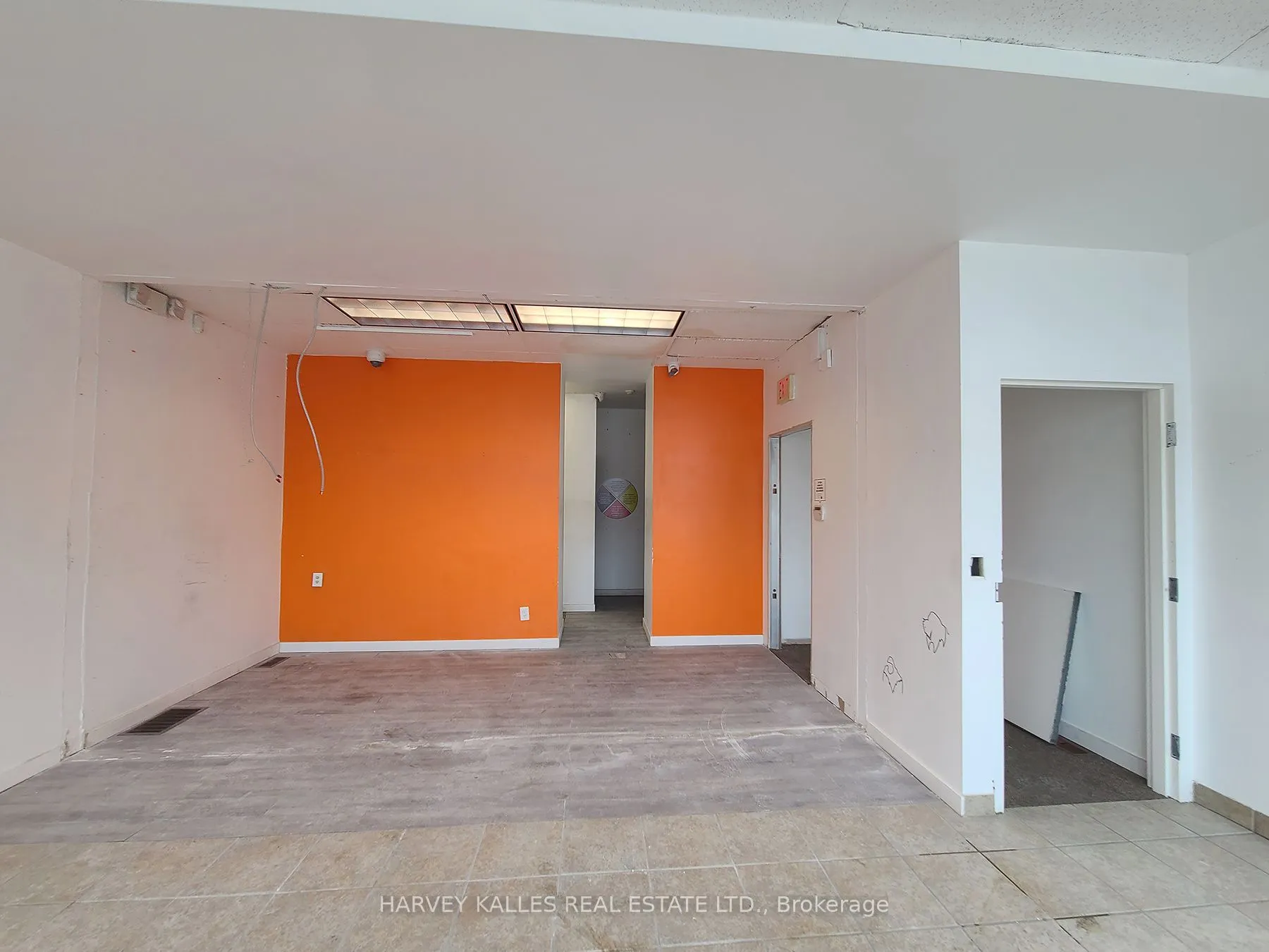 3813 Lake Shore Boulevard W, #retail
