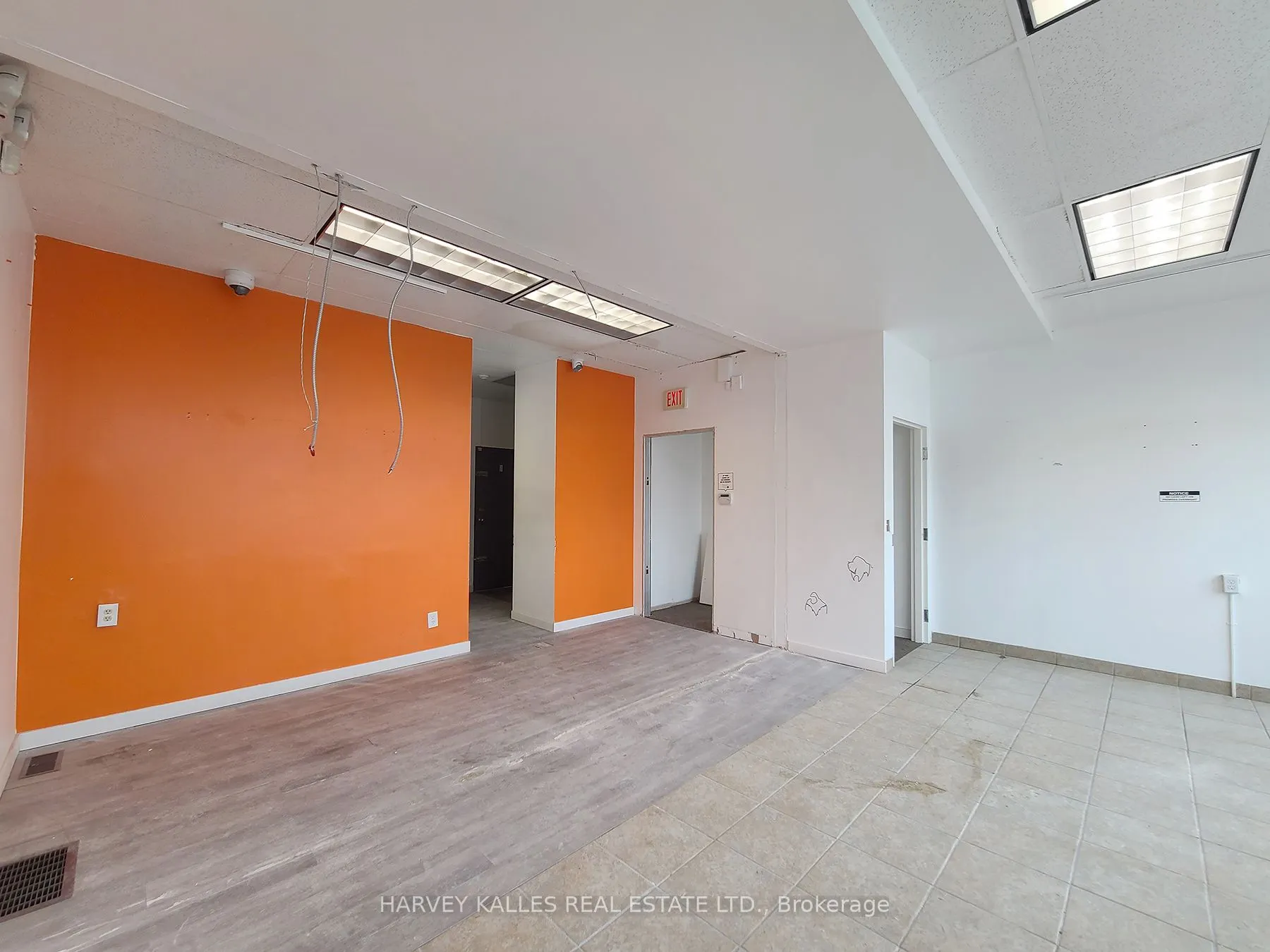 3813 Lake Shore Boulevard W, #retail